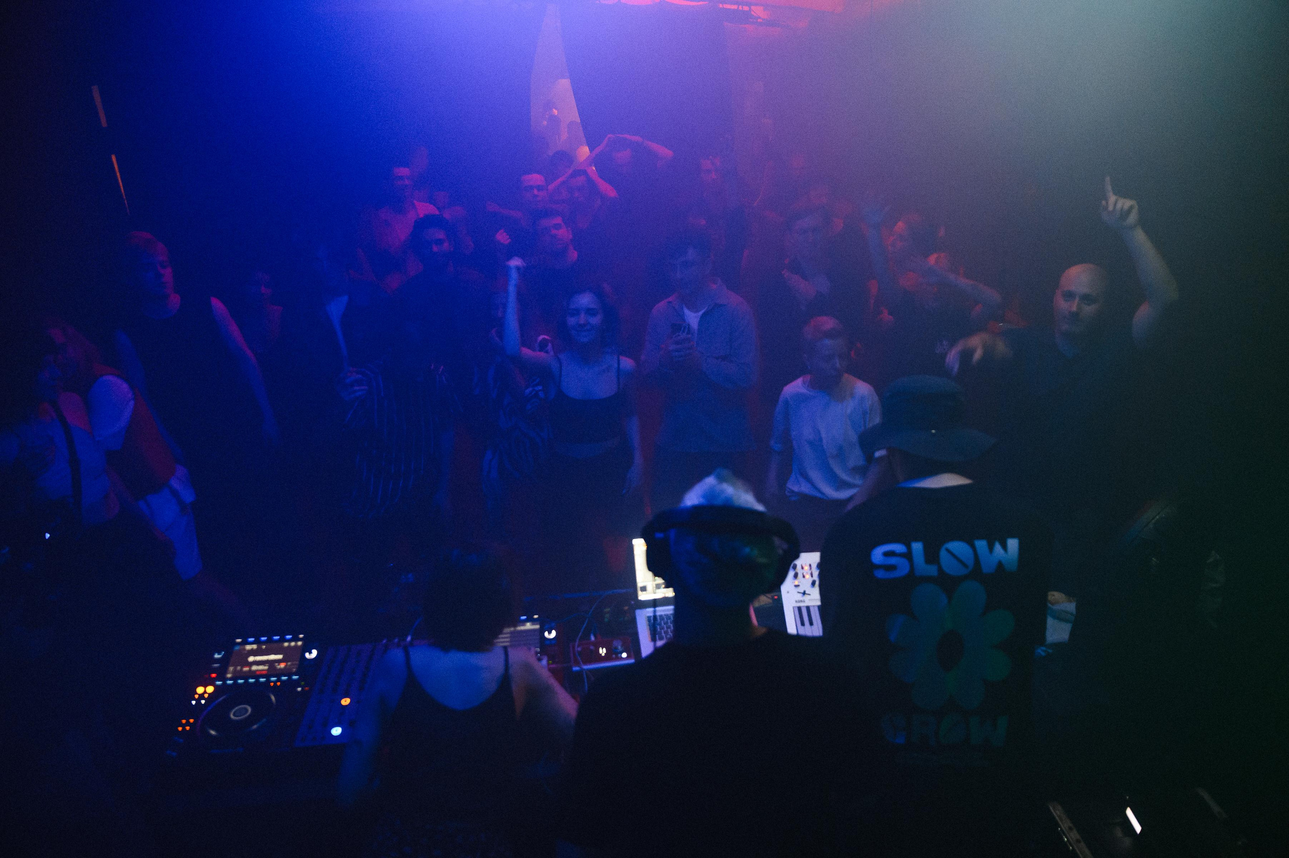 Echoverse. Portrait and reportage photographer