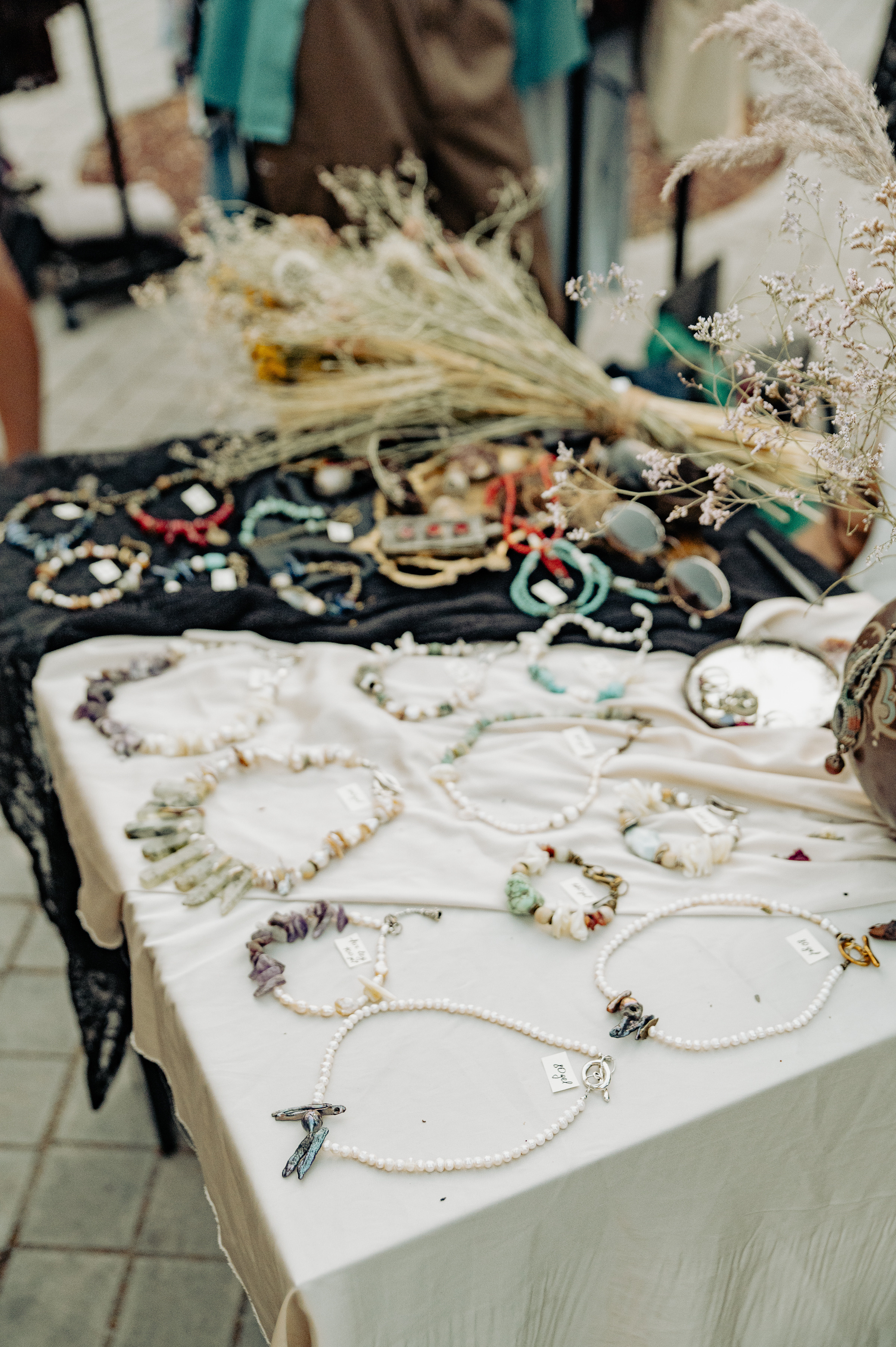 Dreamlanka market. Portrait and reportage photographer