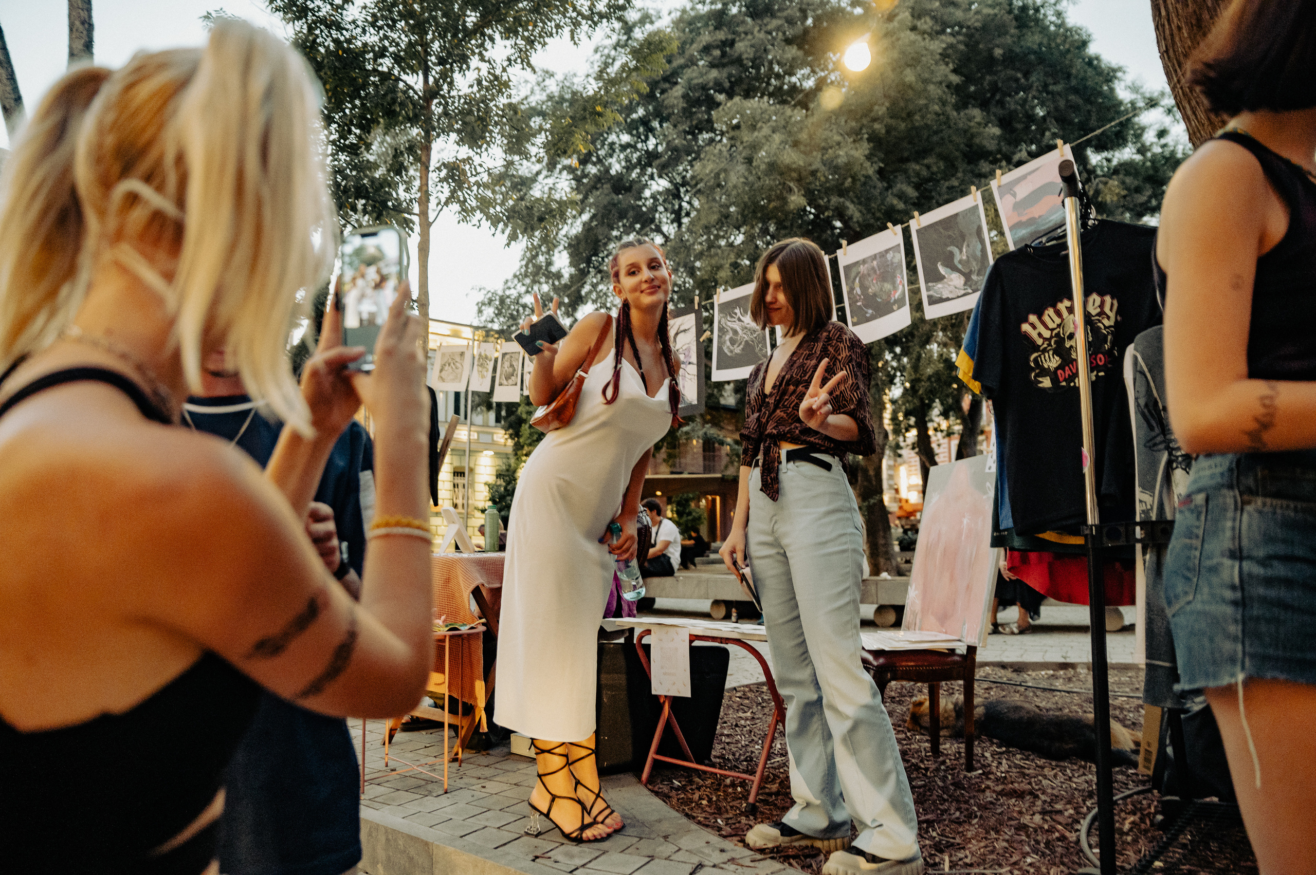 Dreamlanka market. Portrait and reportage photographer