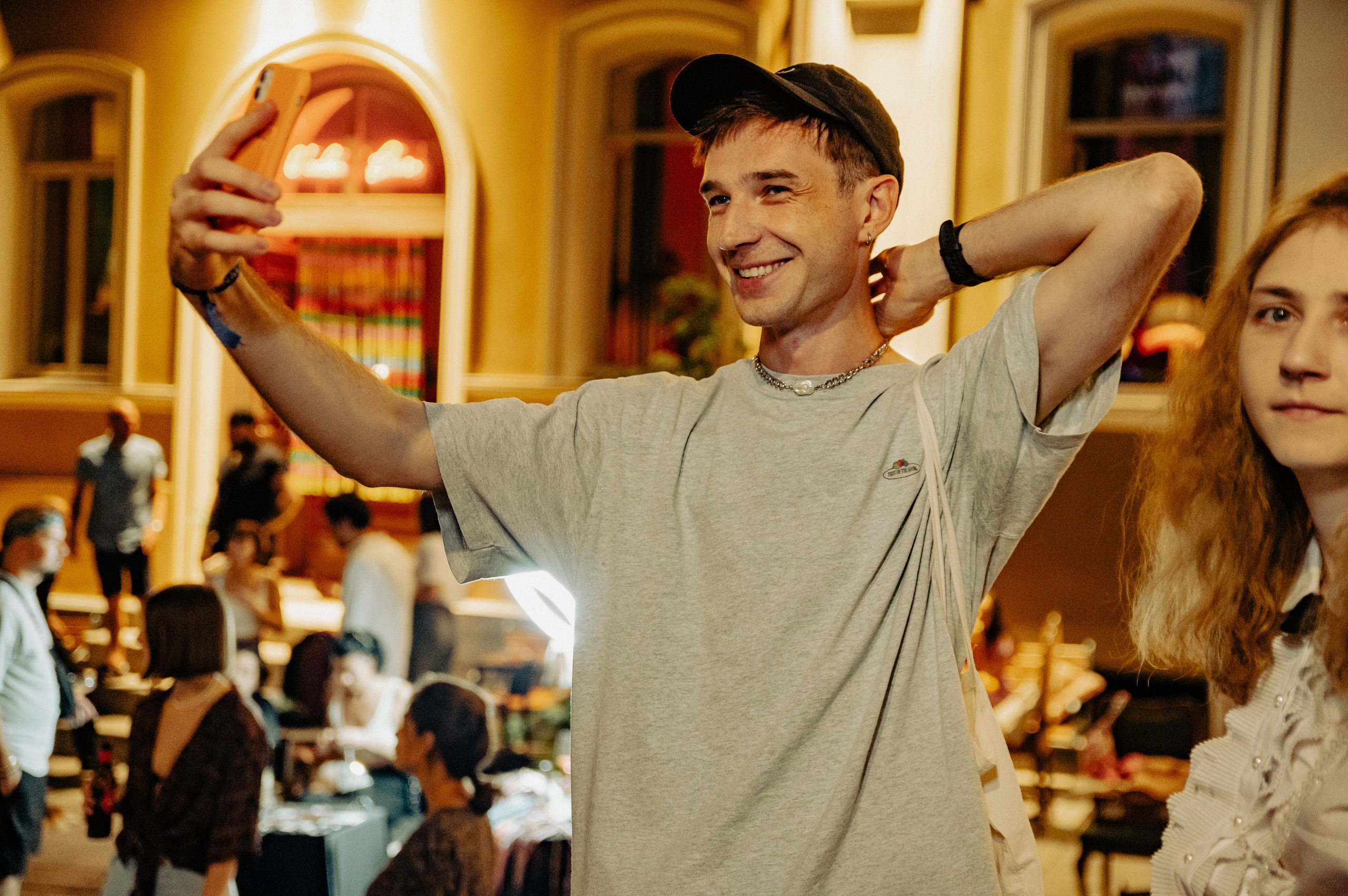 Dreamlanka market. Portrait and reportage photographer