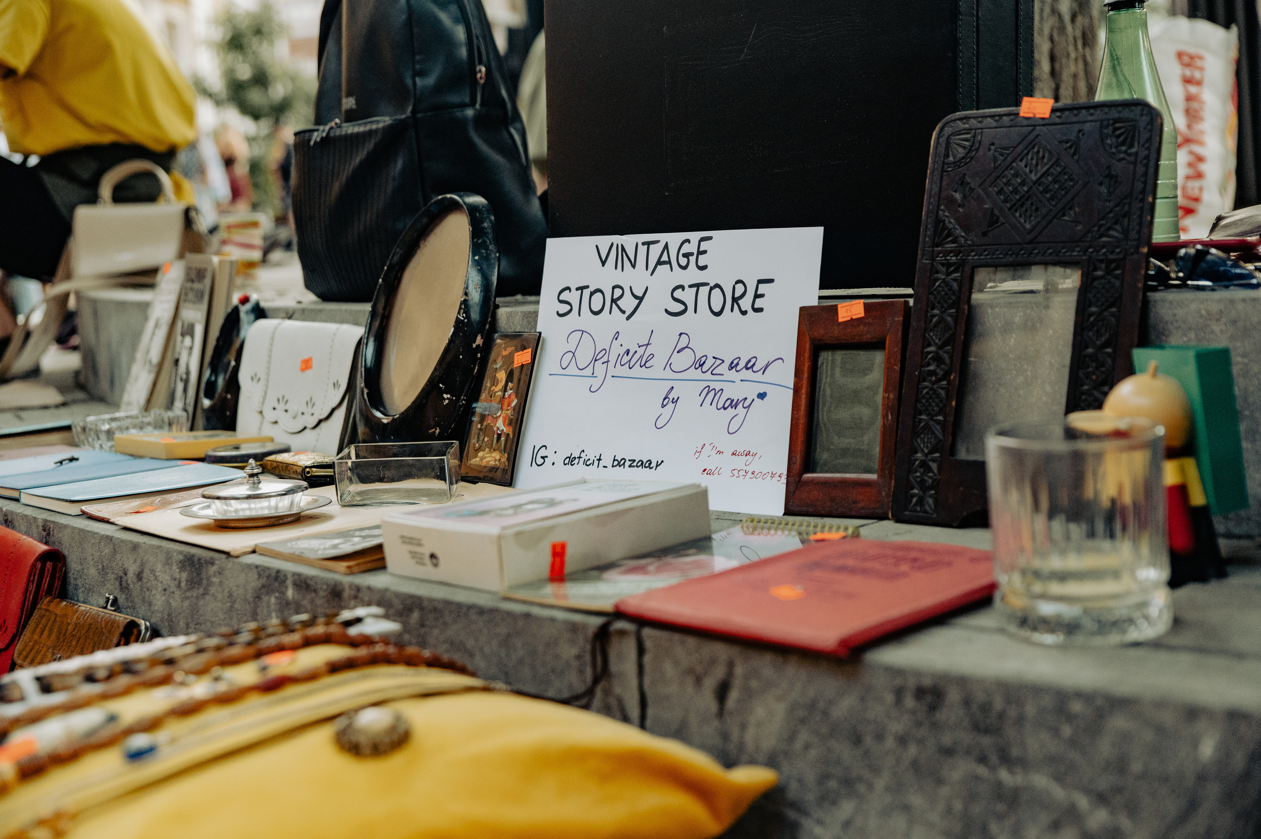 Dreamlanka market. Portrait and reportage photographer