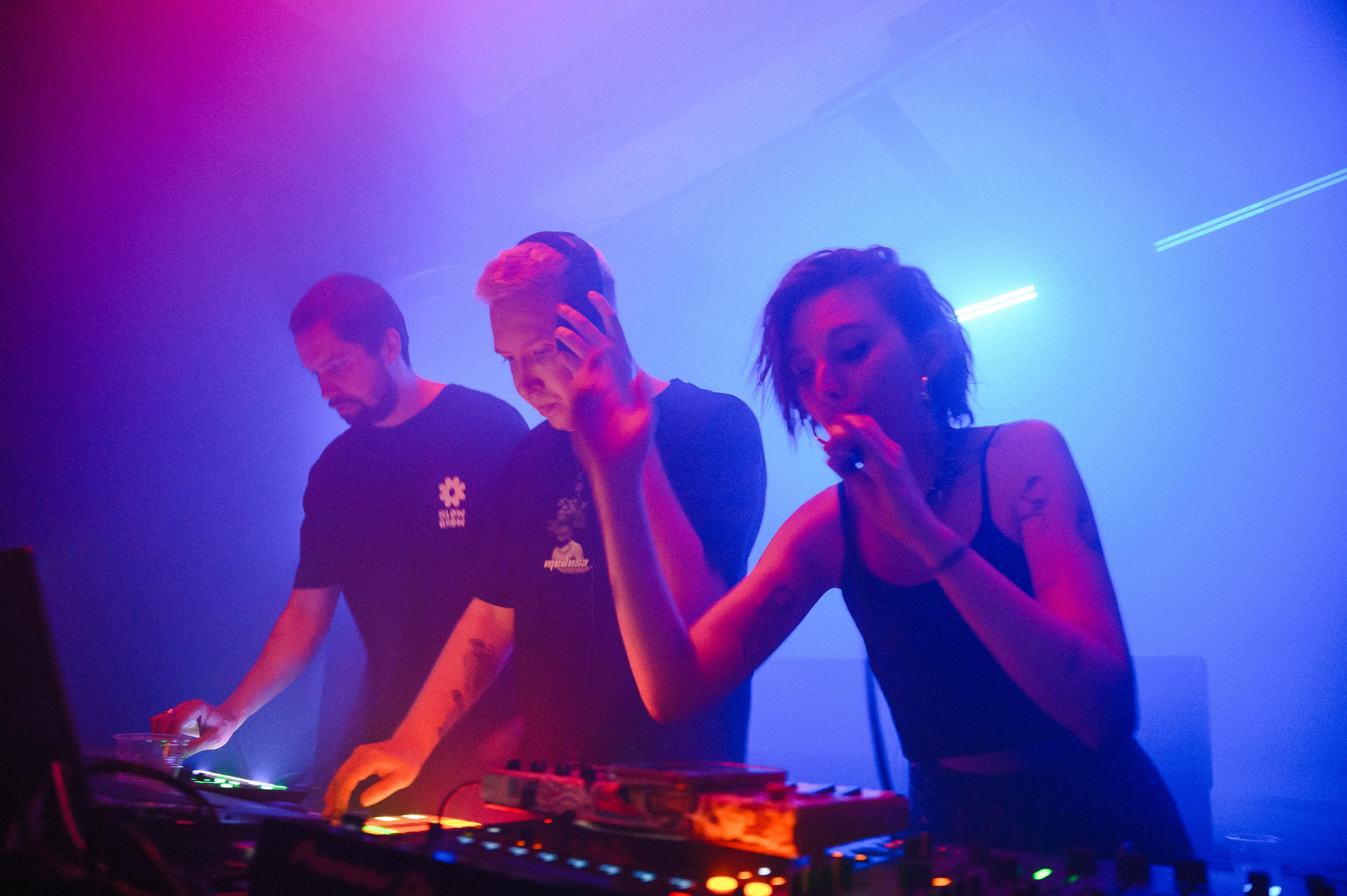 Echoverse. Portrait and reportage photographer