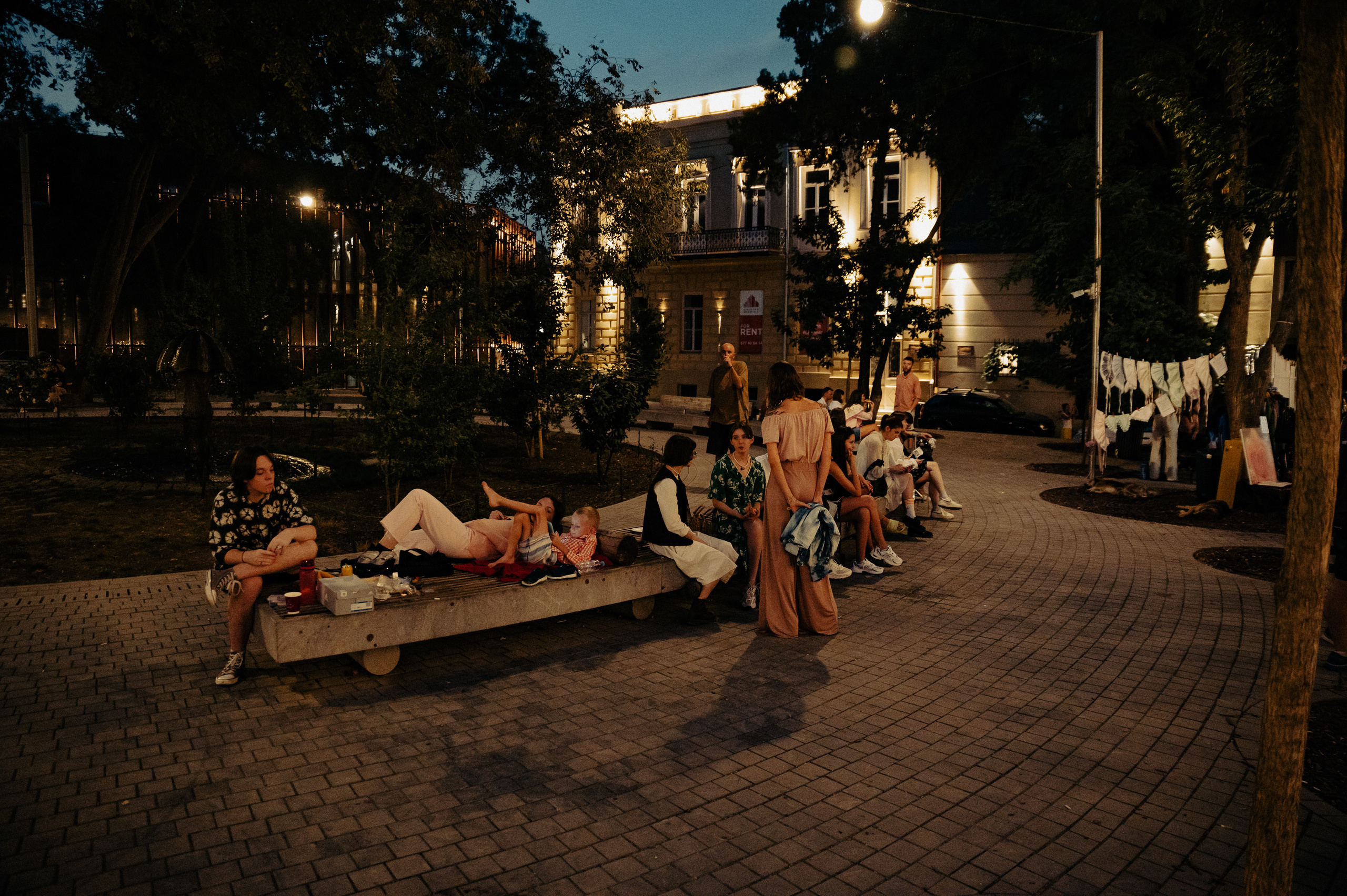 Dreamlanka market. Portrait and reportage photographer