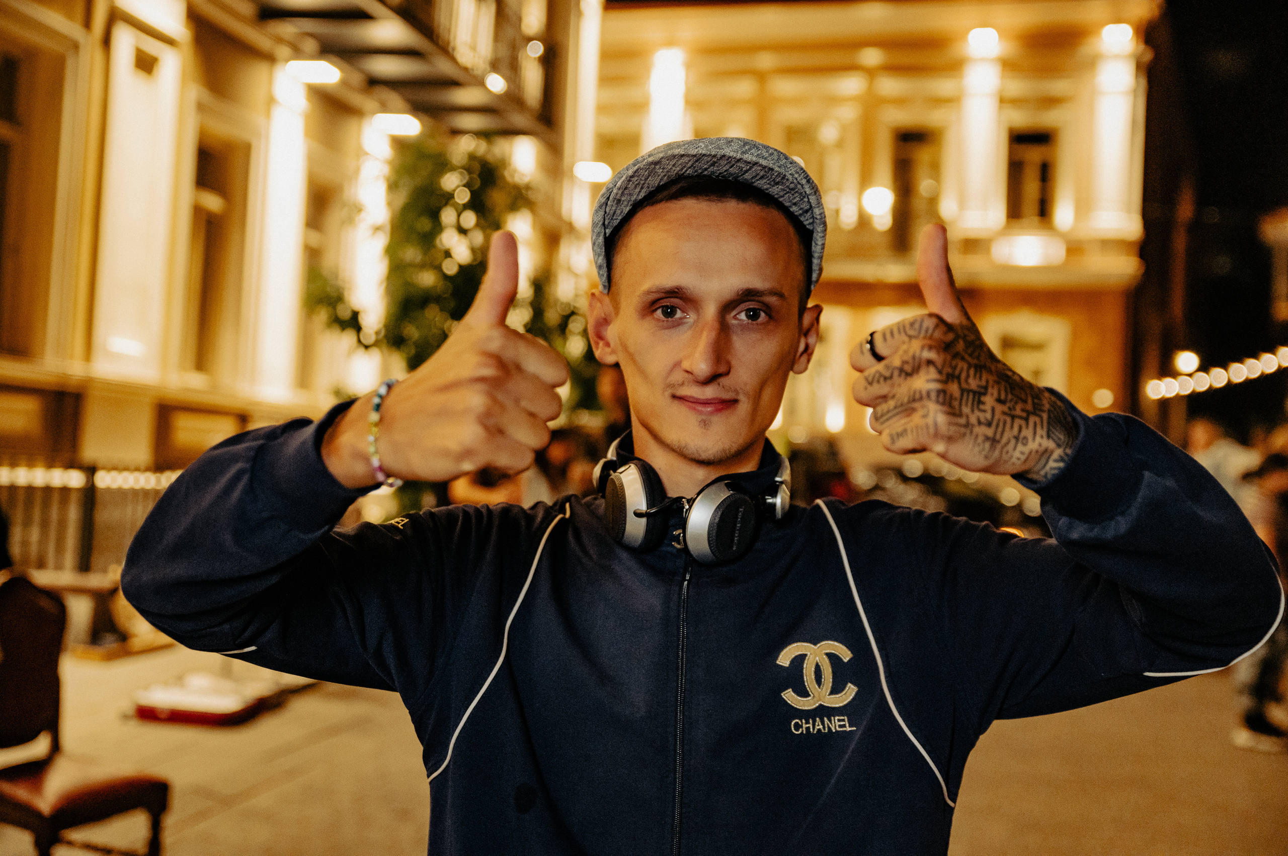 Dreamlanka market. Portrait and reportage photographer