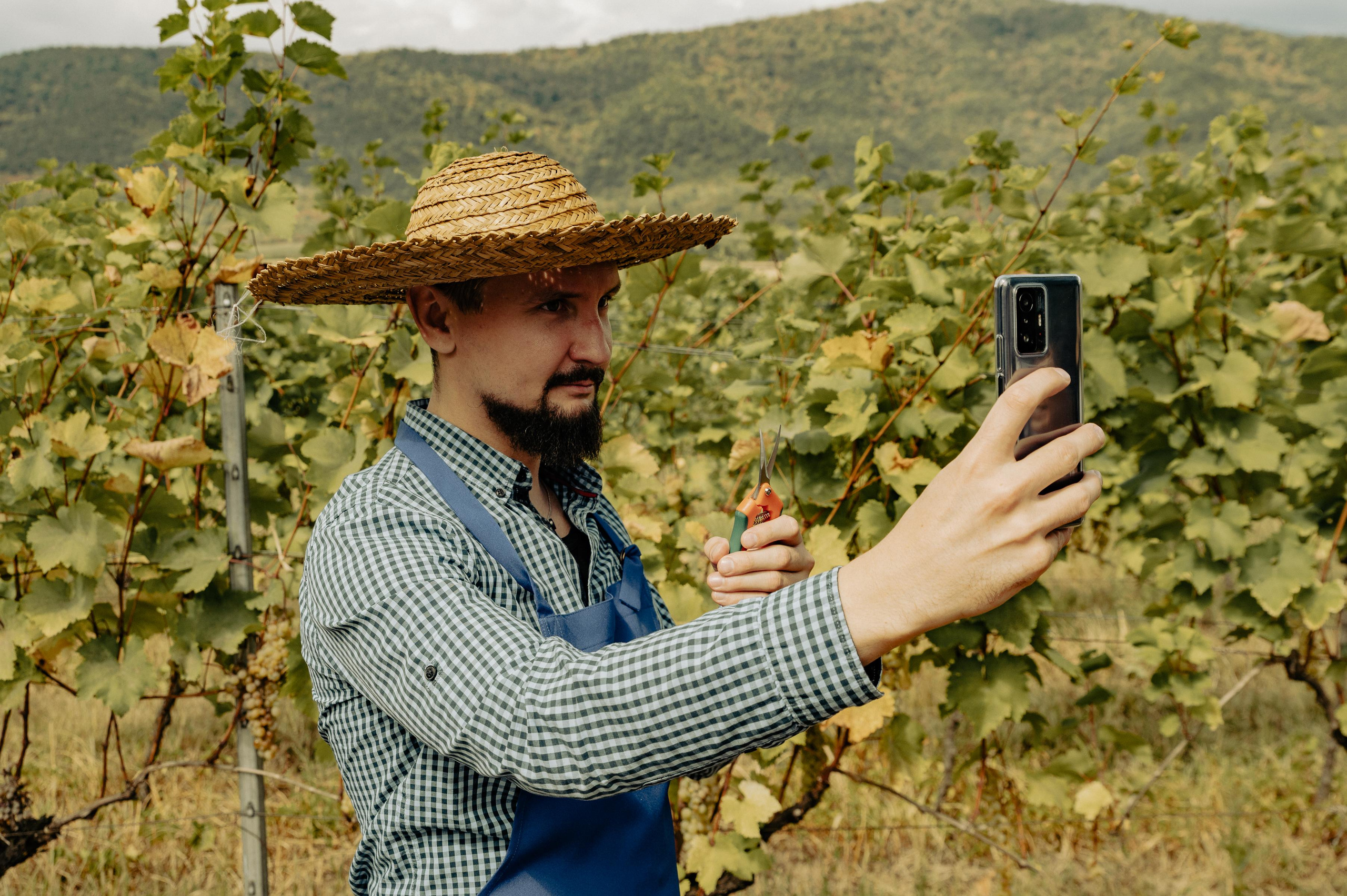 RTKVELLI. Фотограф в Тбилиси. Портрет, репортаж, эвент. Геннадий Демченко