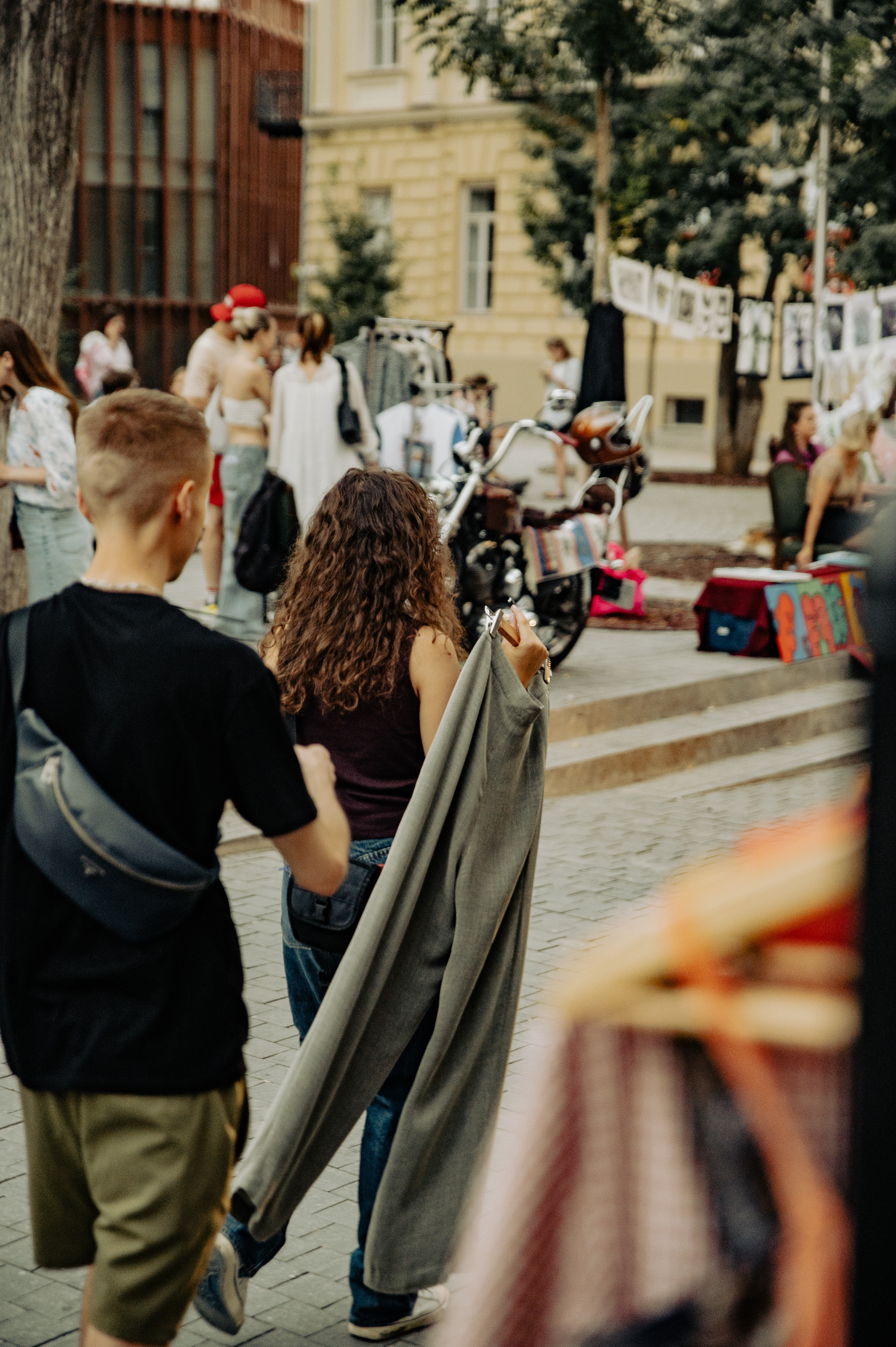 Dreamlanka market. Portrait and reportage photographer