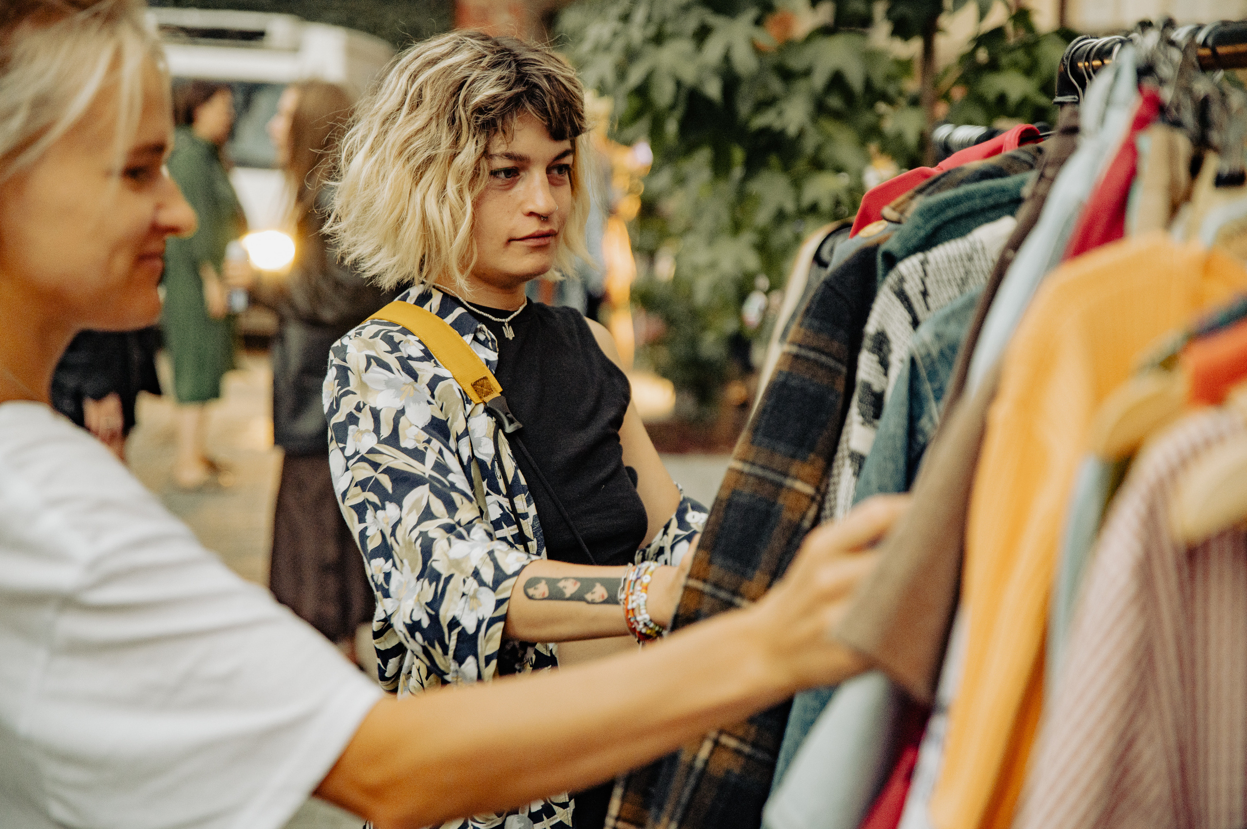Dreamlanka market. Portrait and reportage photographer