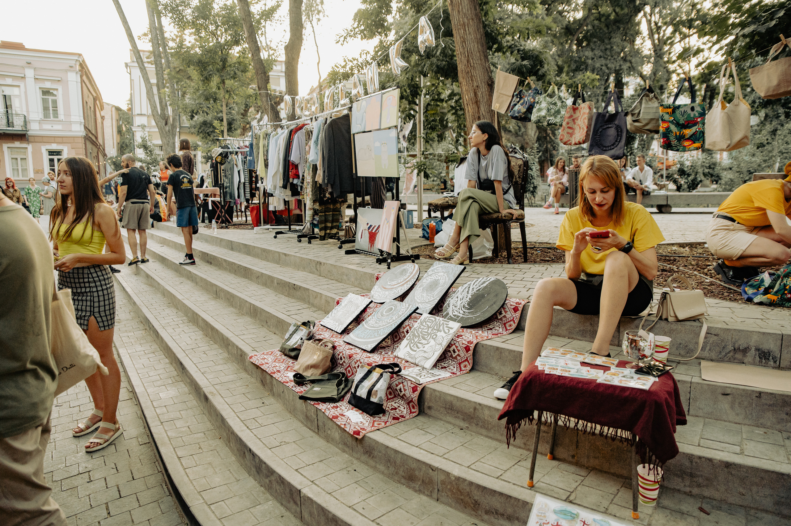 Dreamlanka market. Portrait and reportage photographer