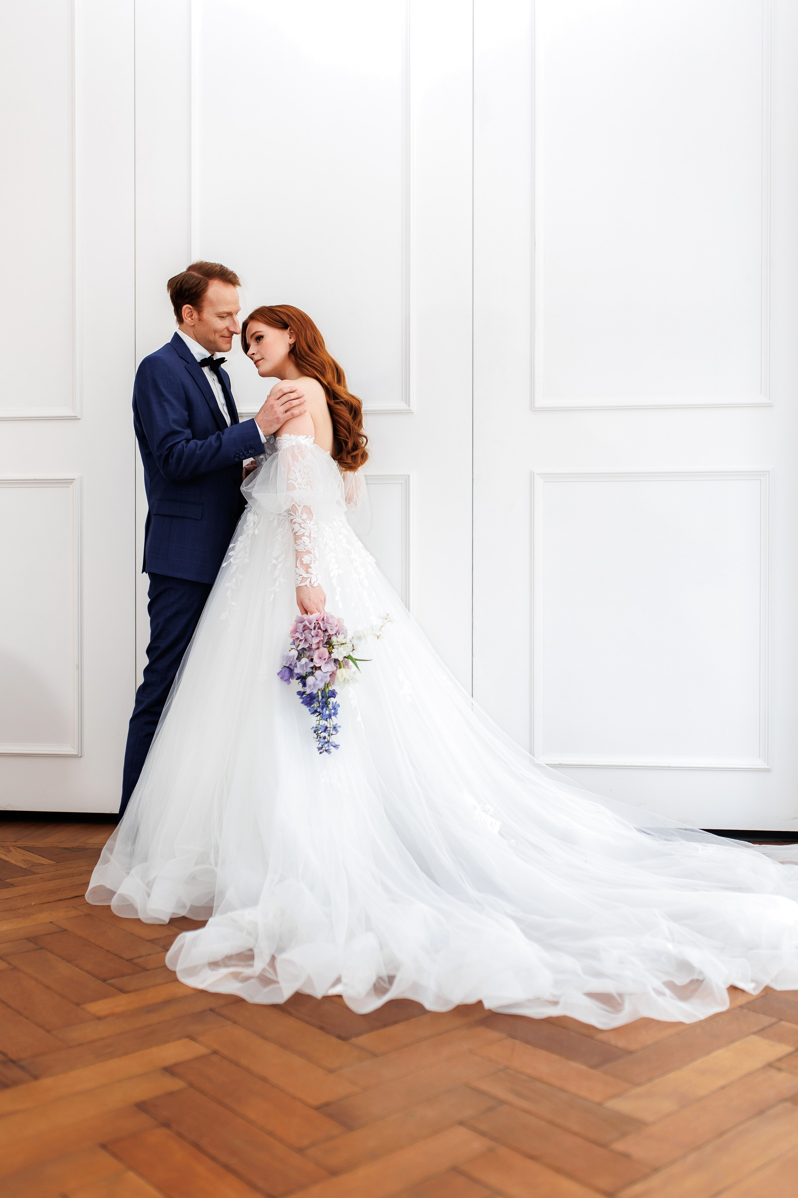 Märchenhafte Hochzeit in der Villa Schützenhof. Hochzeitsfotografie in Berlin Nataliia Schütze