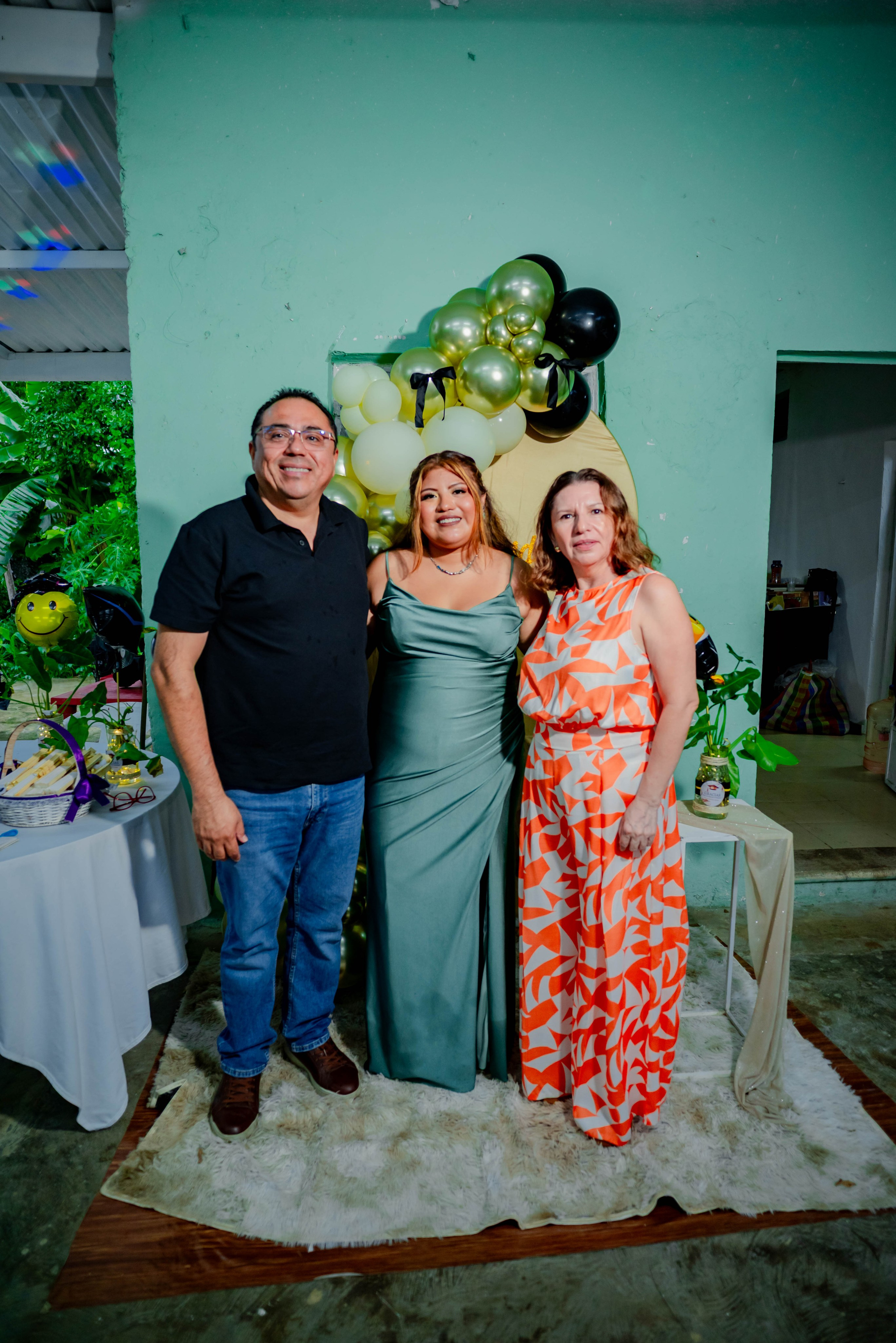 MARIA JOSE GRADUACION. Fotógrafo "dD" Didier Dzul