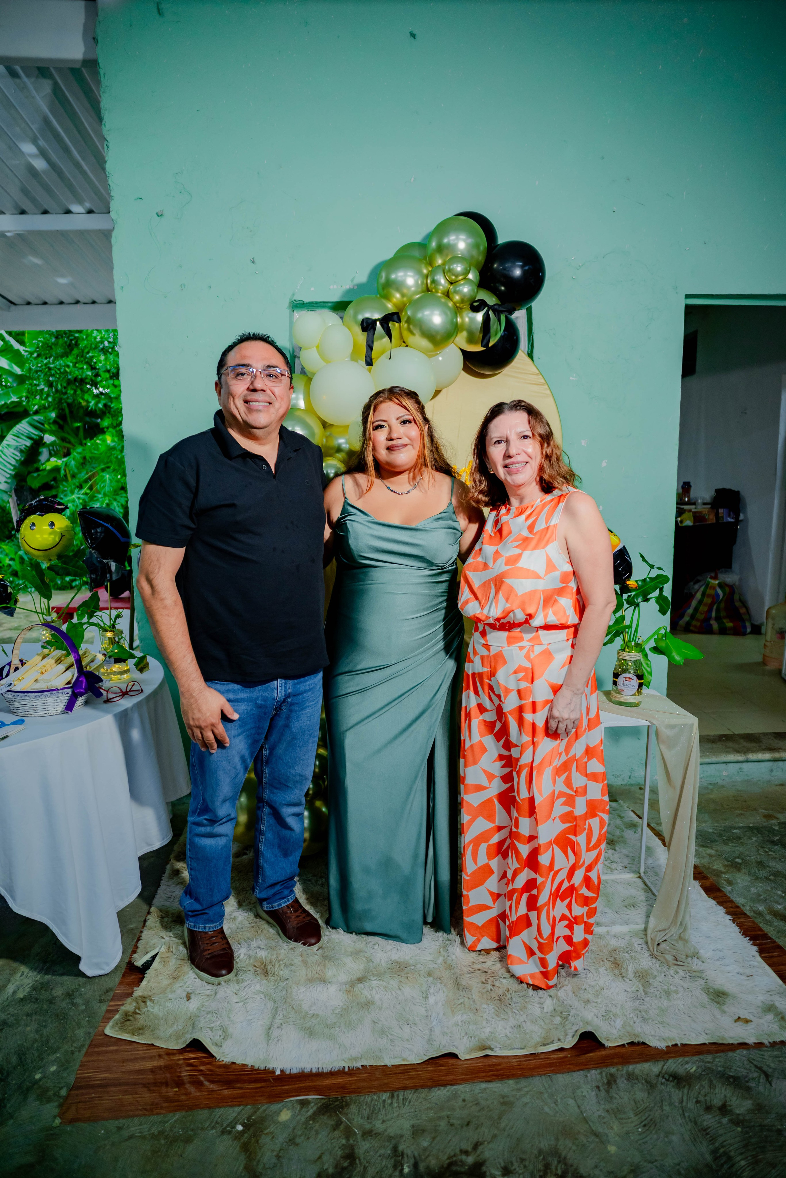 MARIA JOSE GRADUACION. Fotógrafo "dD" Didier Dzul