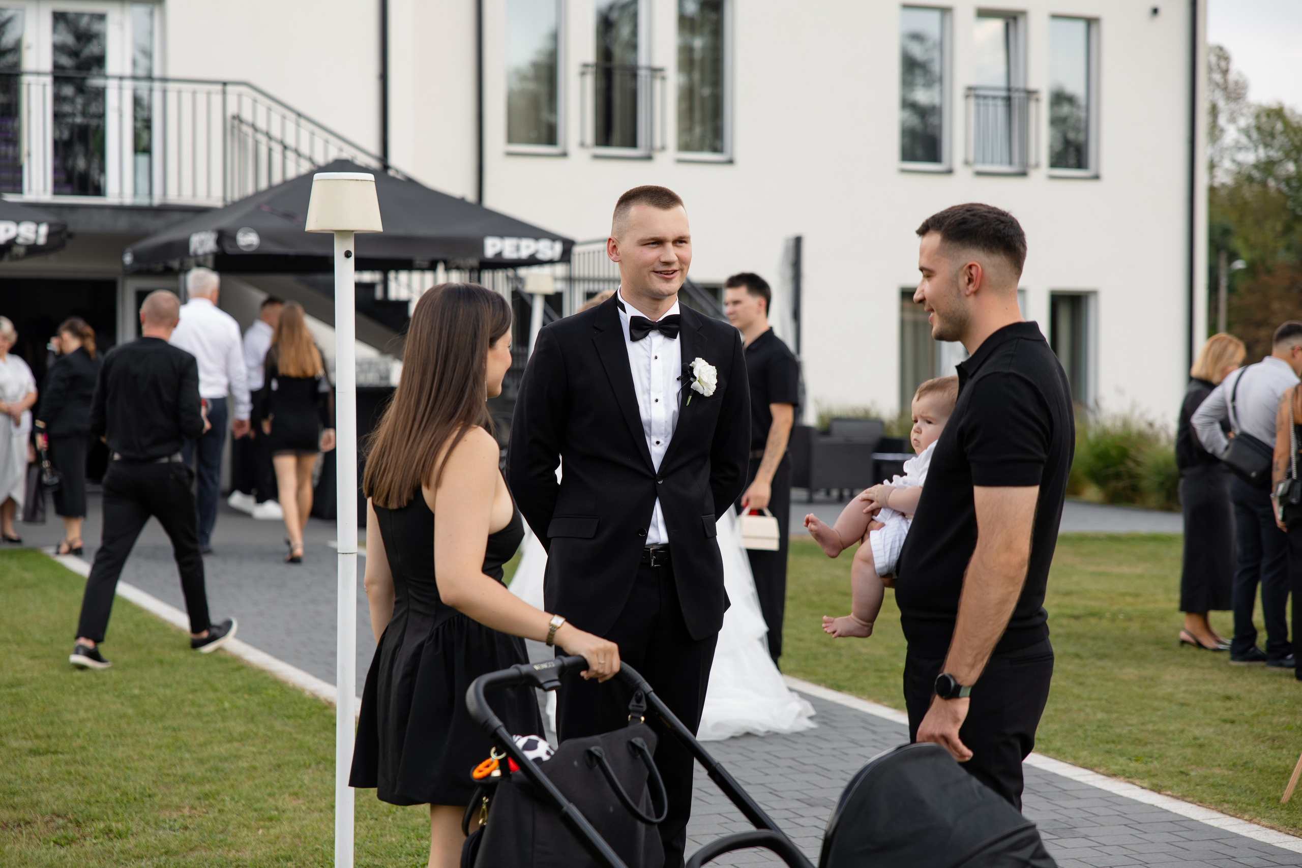 Артур + Анастасія. Весільний, сімейний фотограф Варшава