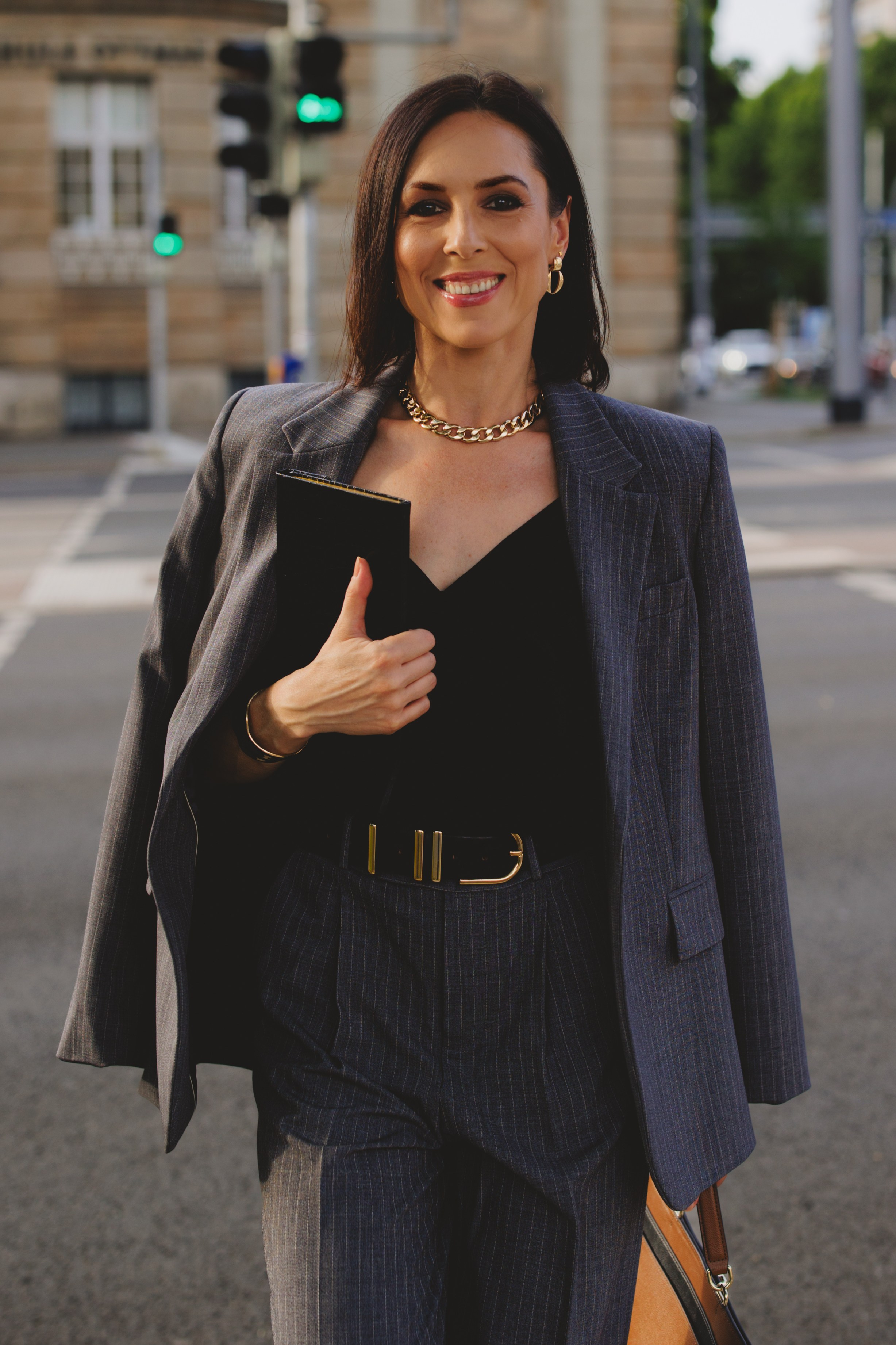 Elegant Street Portrait In Leipzig. Woman in business Suit. Kristina Kozheltsova- Soulful Portrait&Lifestyle&Love Story Photographer in Leipzig, Germany