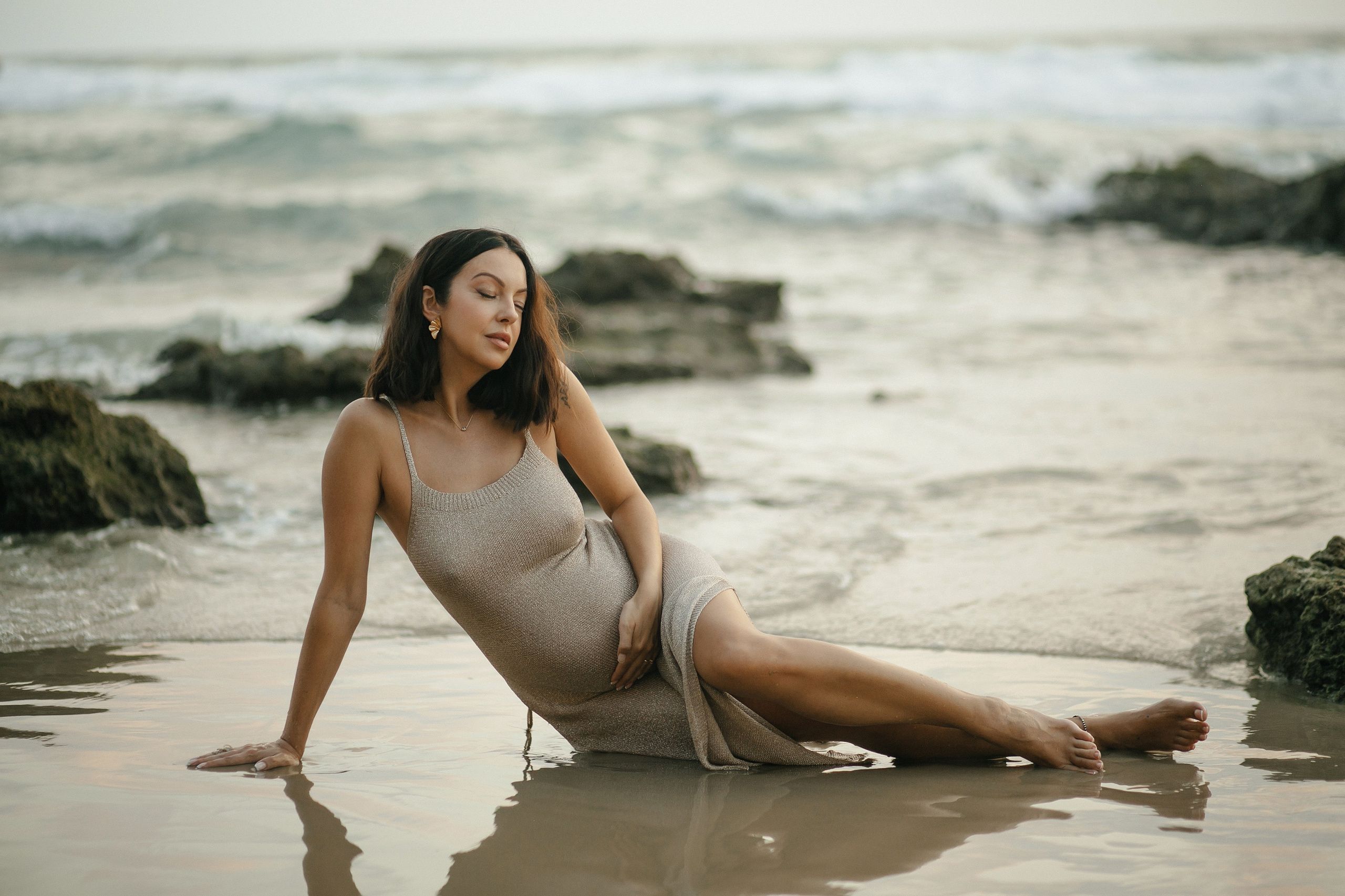 Katya & Fil Givat Olga. Family photographer in Israel