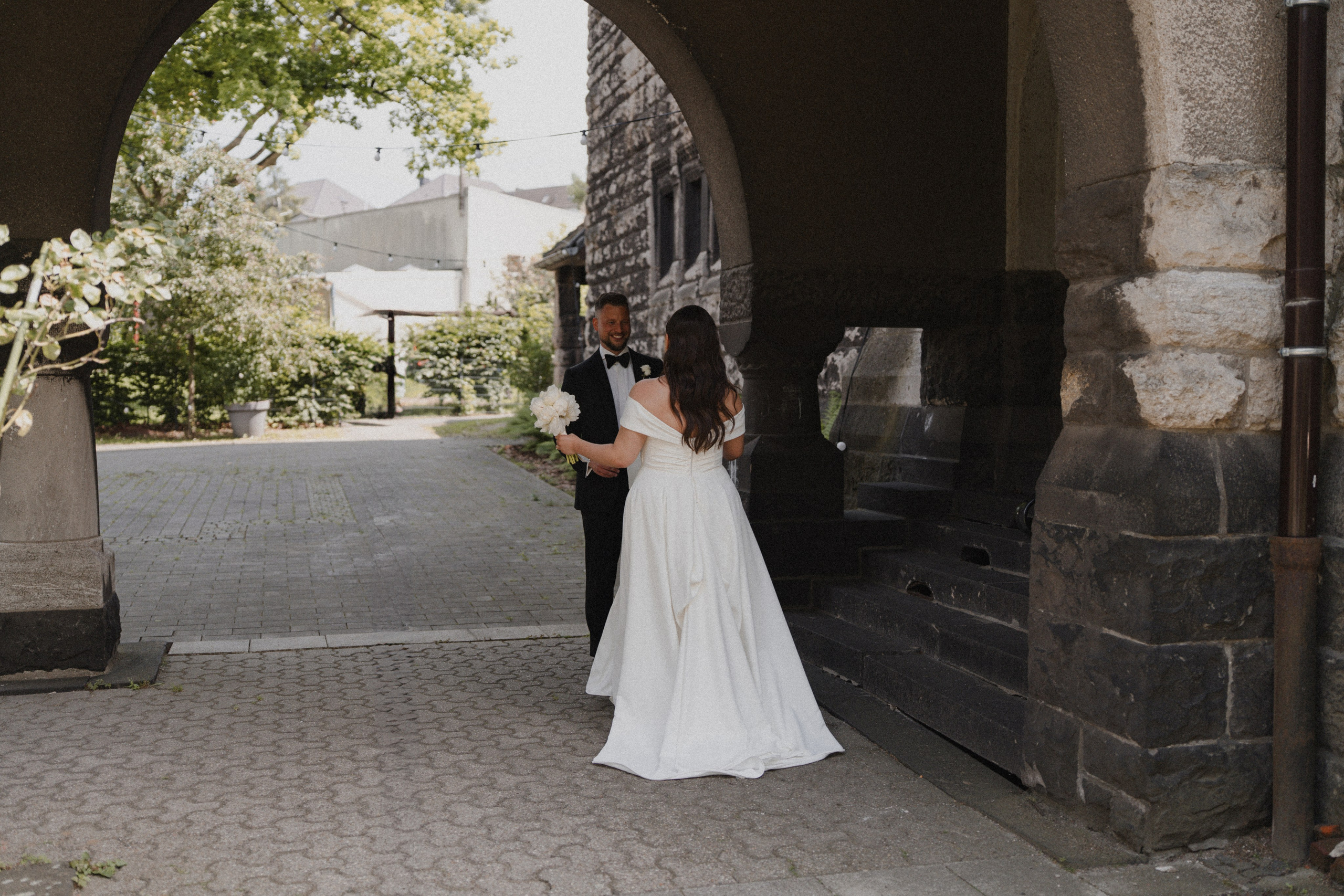 Jessica & Felix I Gesellschaft Harmonie Bochum. Hochzeitsfotografin Bochum | Halyna Reiche Fotografie NRW