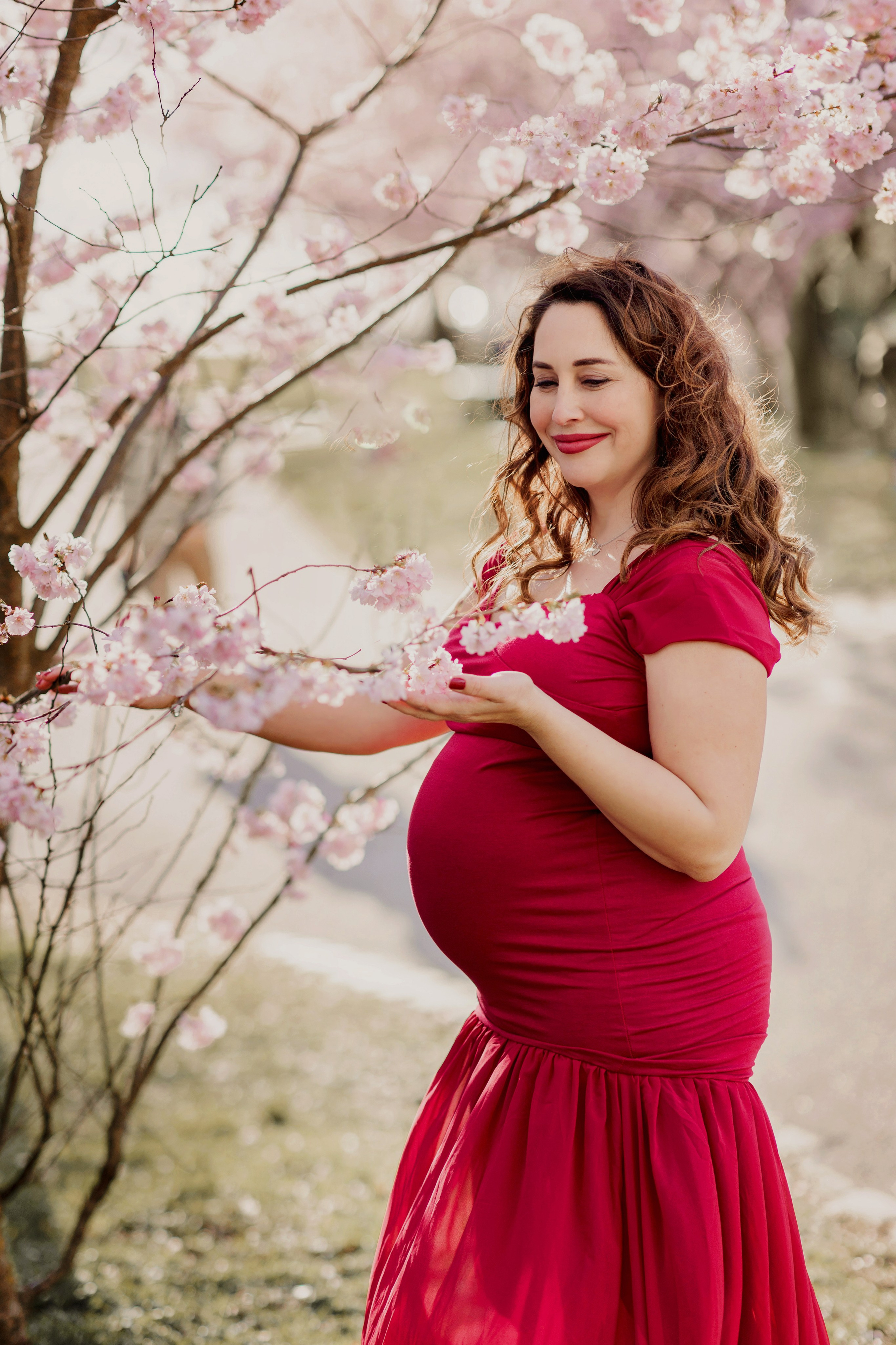 Belly Shooting im  Olympia Park. Family Fotografer in München und Umgebung