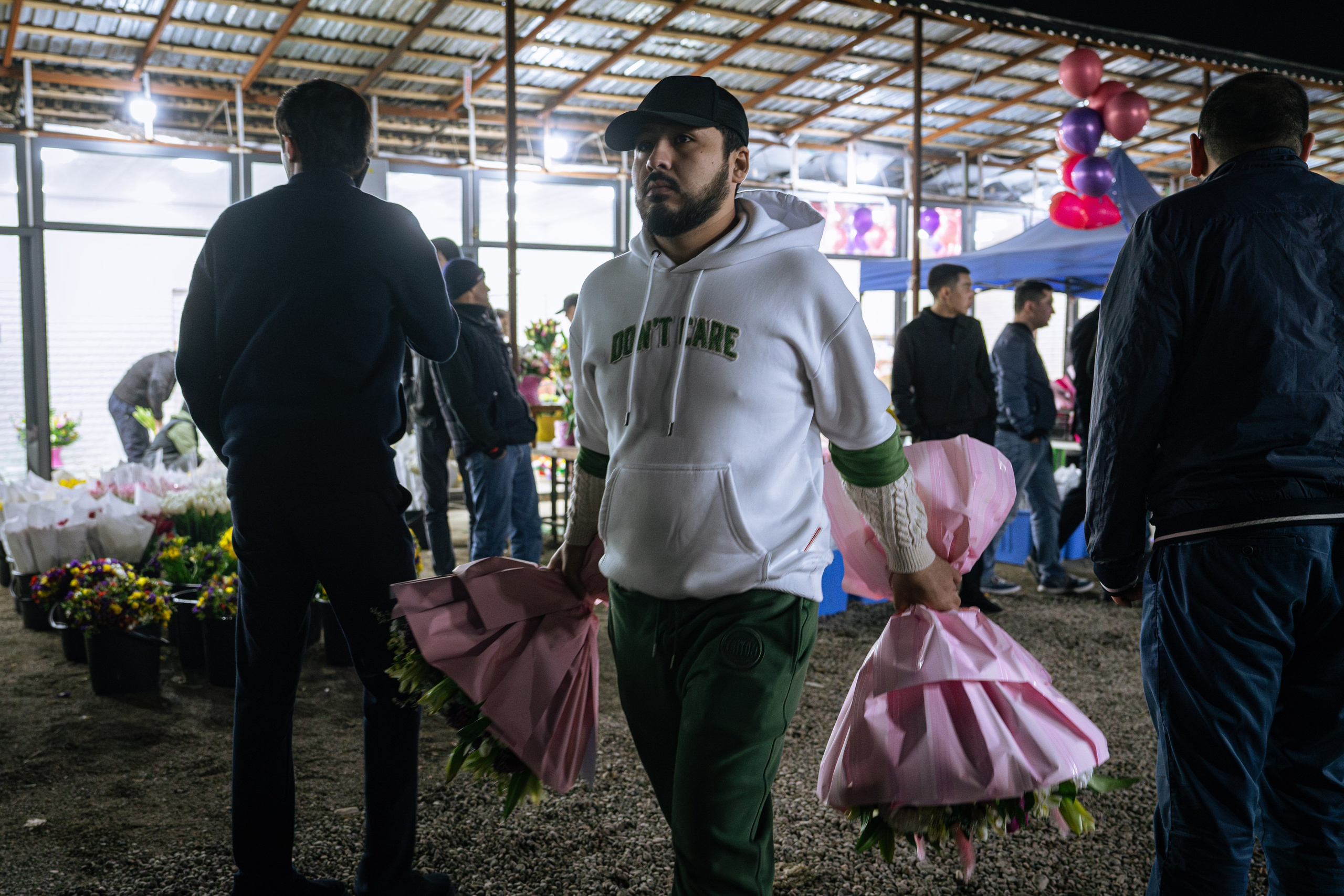 Как мужчины готовились к 8 марта. Георгий Намазов | Фотограф в Ташкенте