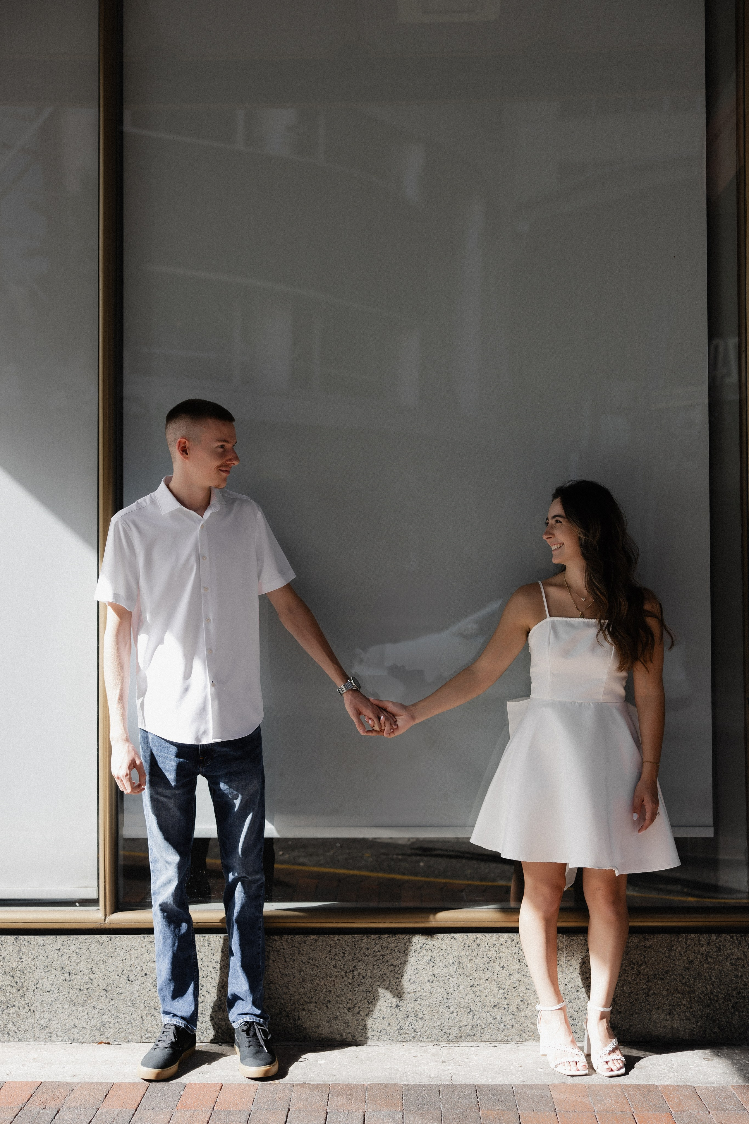 Engagement Photoshoot in the city. Photographer Anastasia Nagibina