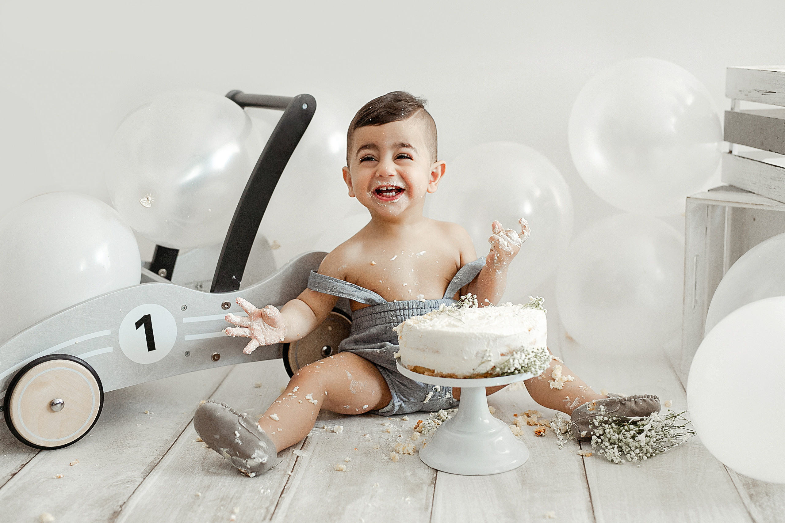Cake-Smash. Neugeborenen & Babyfotografie Marina Buch in Wickede Ruhr NRW