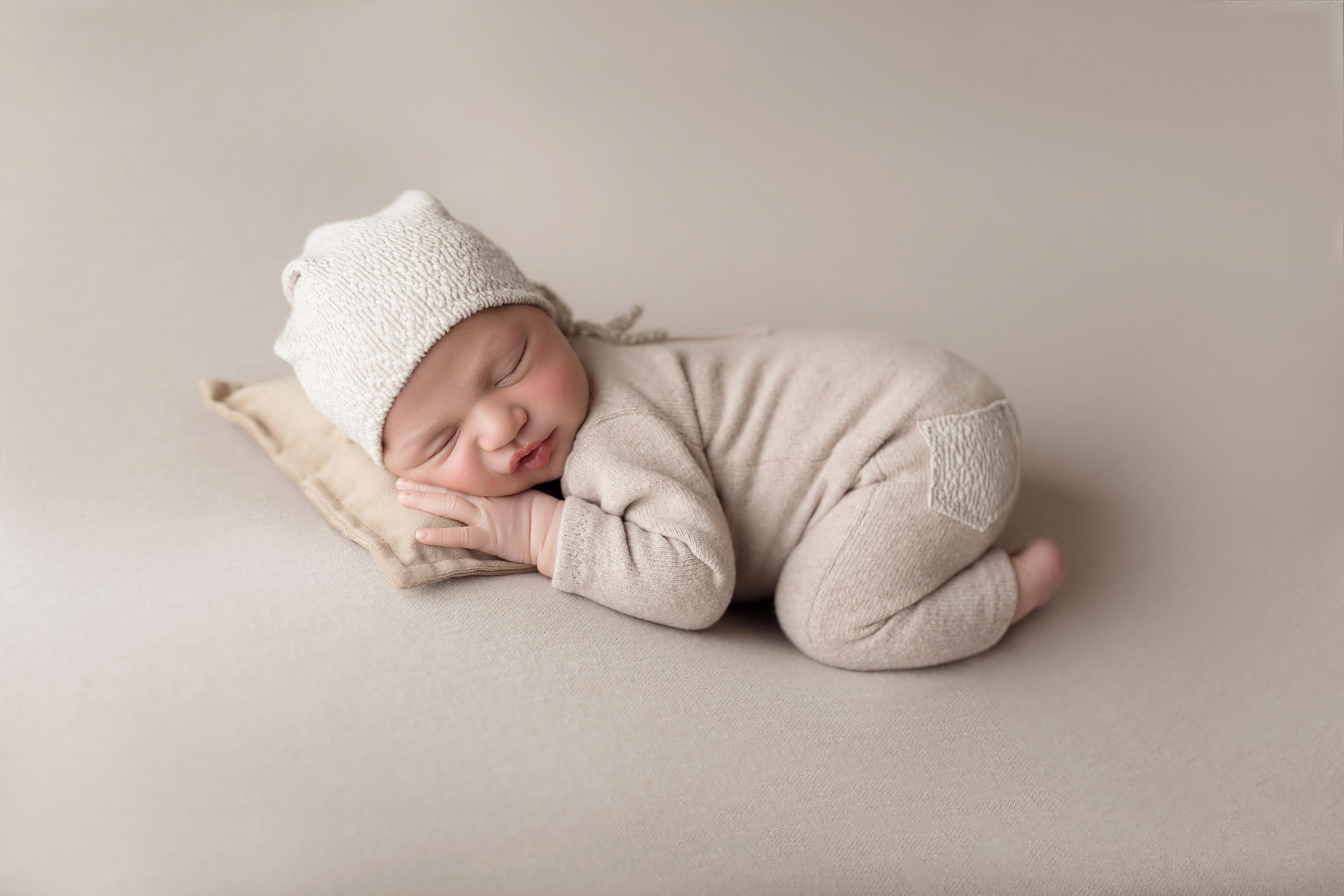 Neugeborene. Neugeborenen & Babyfotografie Marina Buch in Wickede Ruhr NRW