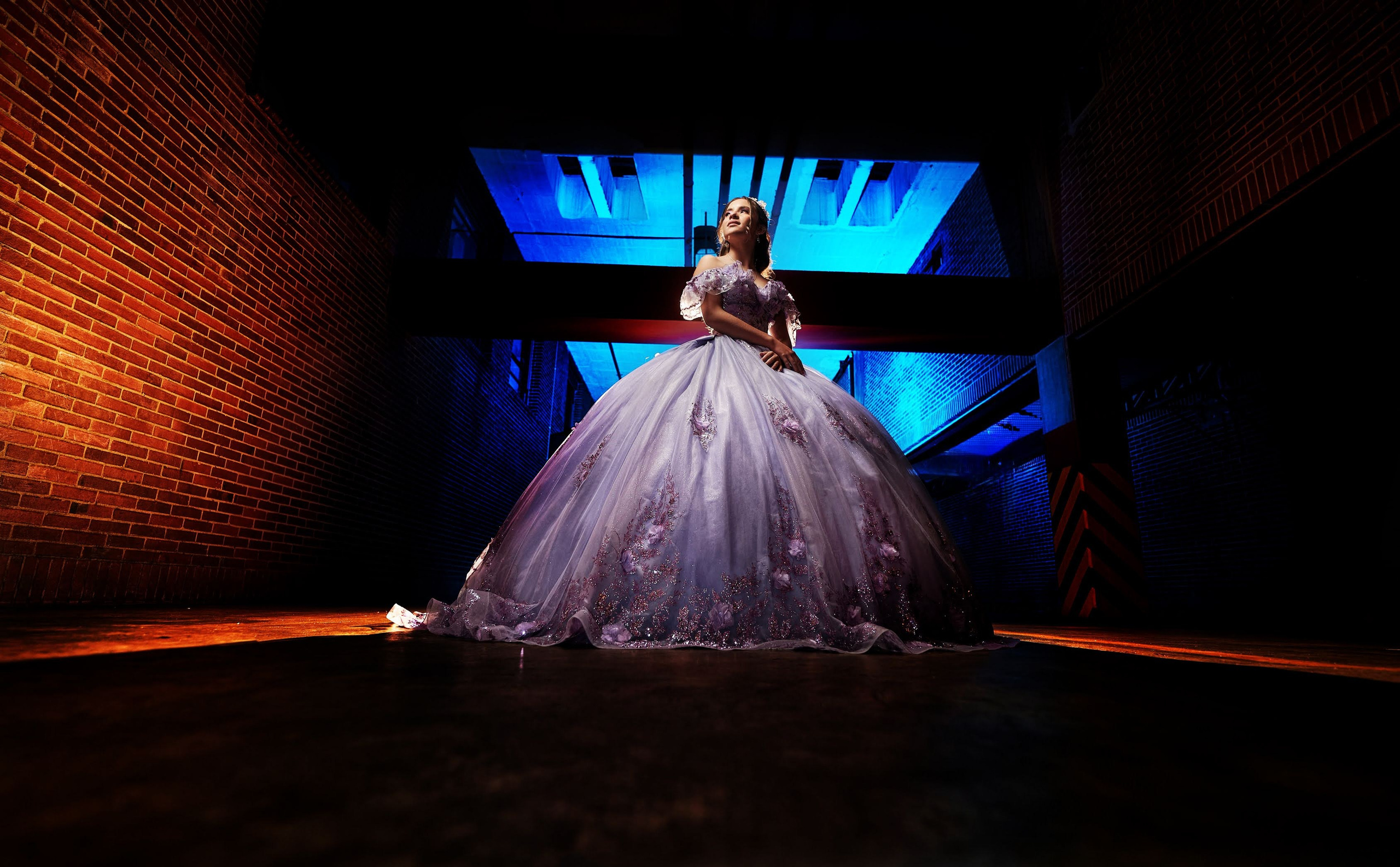 Mis 15 | Sesiones de Fotografía Modernas. Wedding Photography & Videography by ZZ Hendrick | Capturing Your Love Story in Colombia & USA