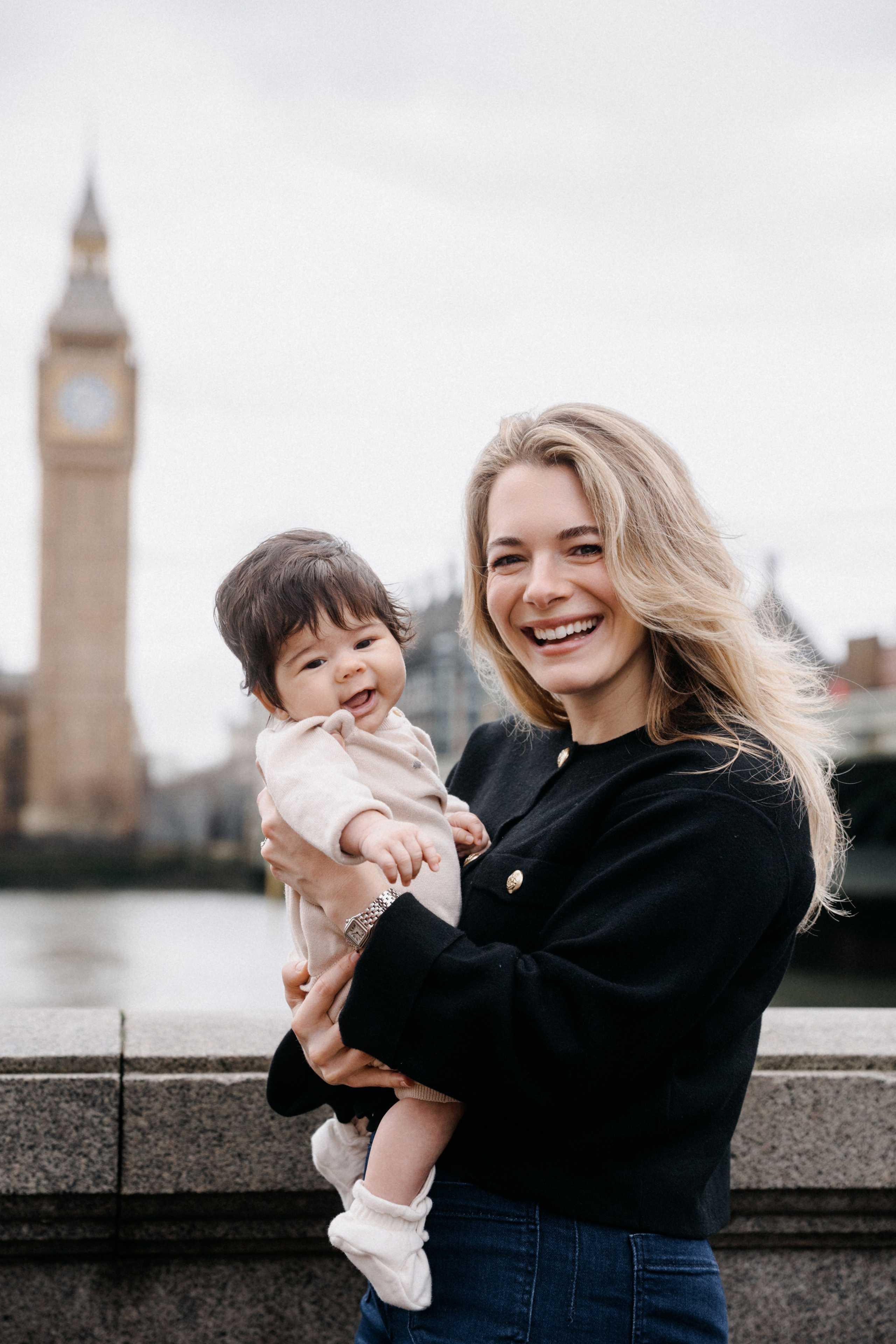 Family Photoshoot at Westminster. LondonPhotoStory — Vacation Photographer in London