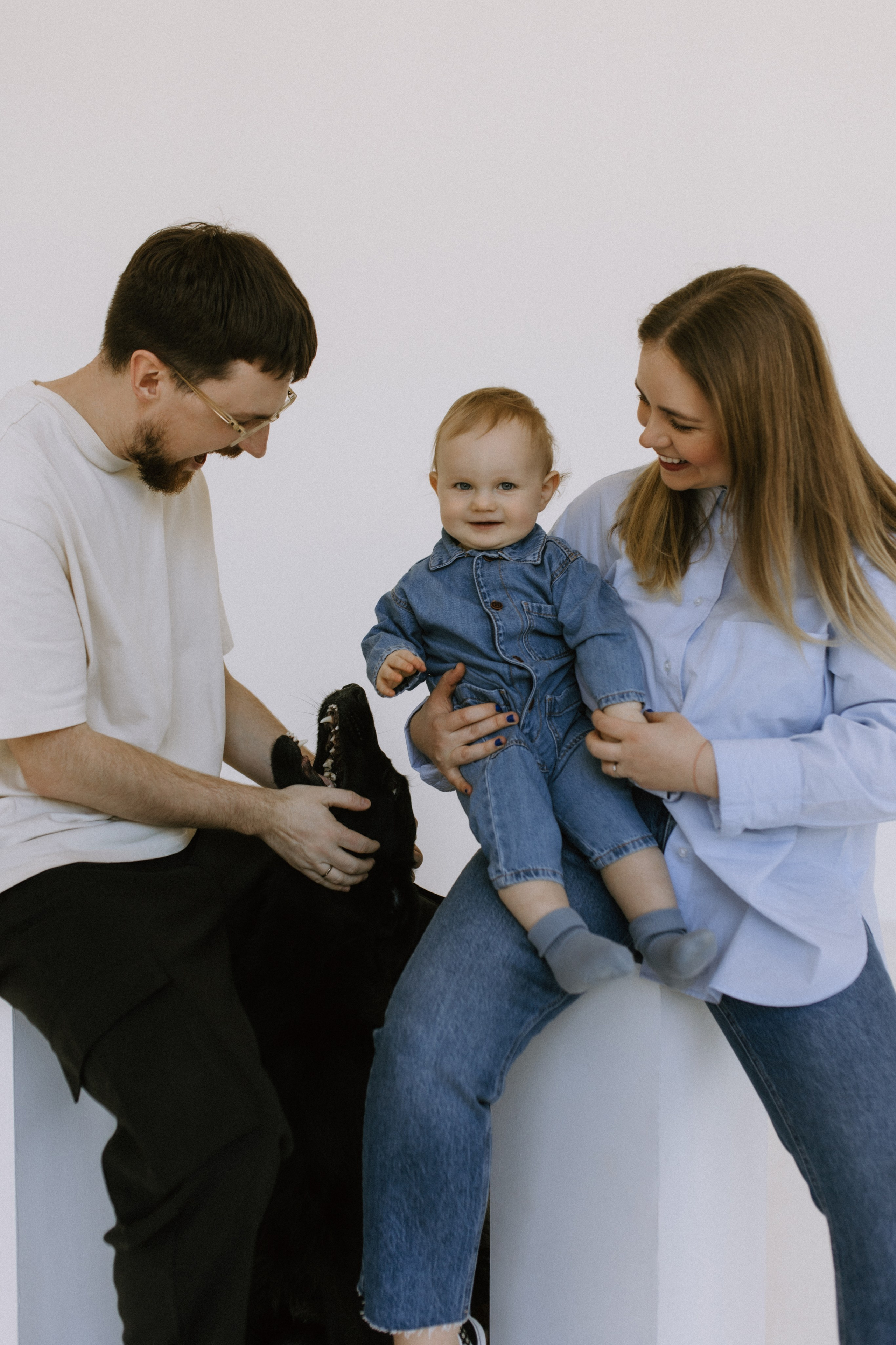 Moderni šeimos fotosesija | STUDIO. Vestuvių ir šeimų fotografė Lena Bondarenko / belove photo