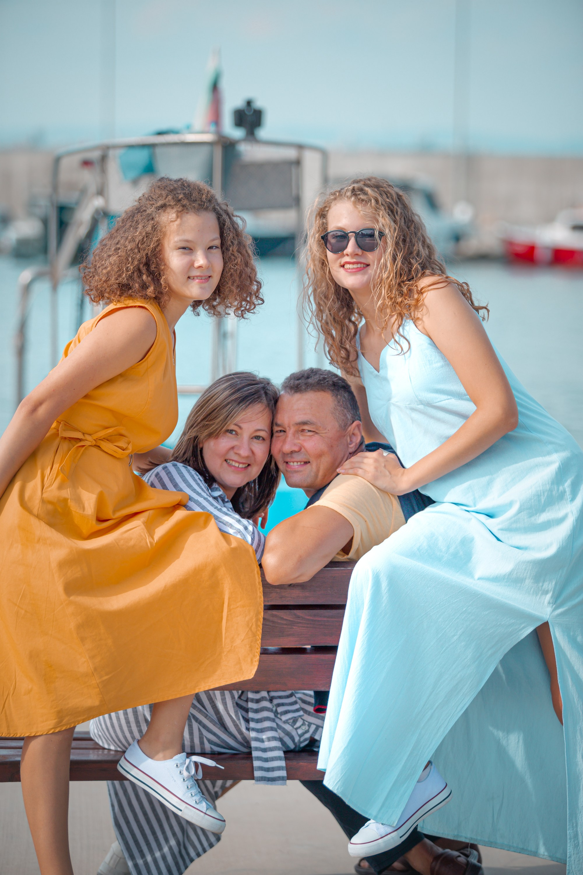 Семейни фотосесии. Фотограф Бургас. Фотосесии в студио и на открито, портрети, заснемане