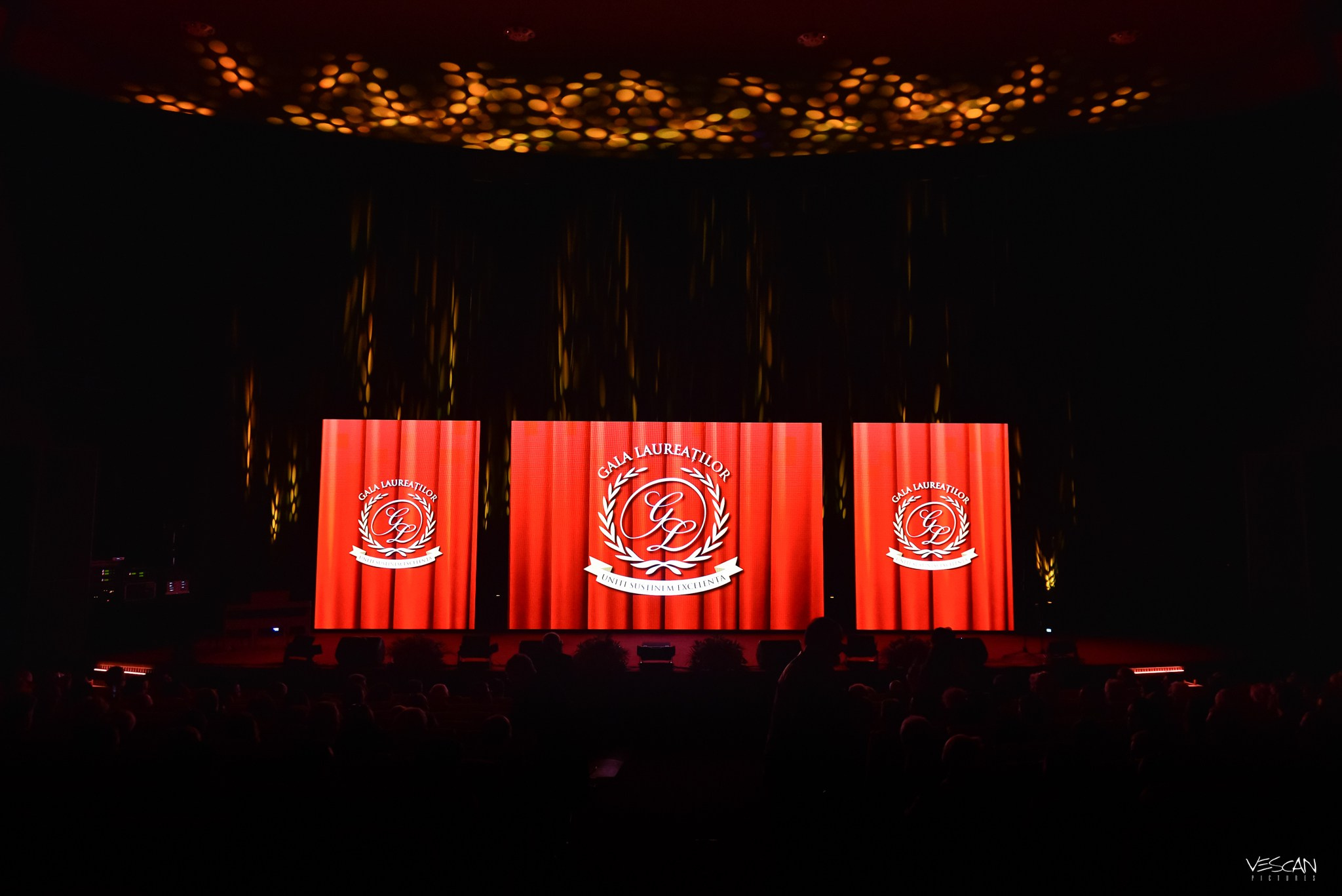 Corporate. Vescan Pictures - fotografie de eveniment