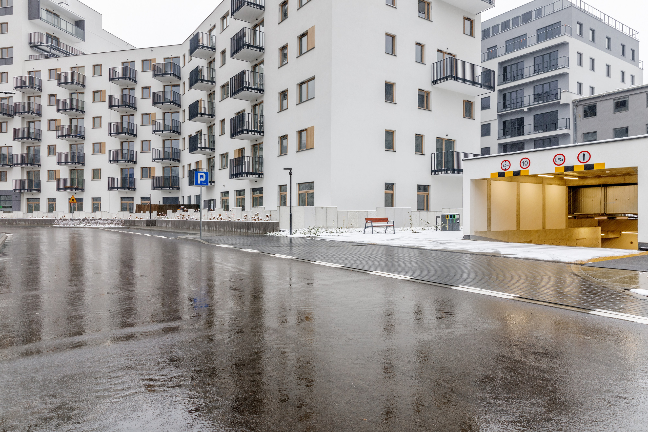 Warszawa Wola miejsce parkingowe. Fotograf Nieruchomości i Wnętrz