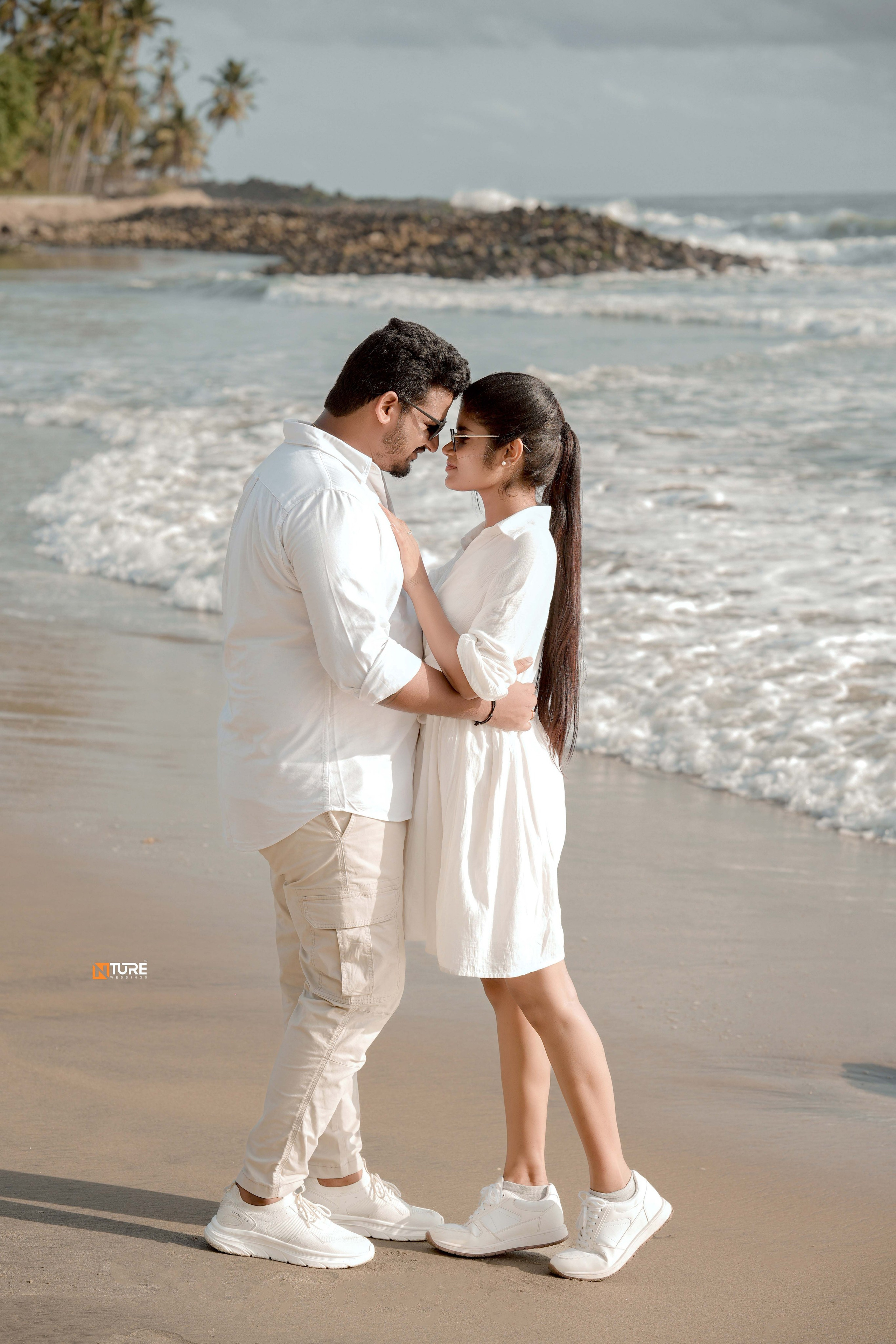 PHOTOS. NTURE WEDDING