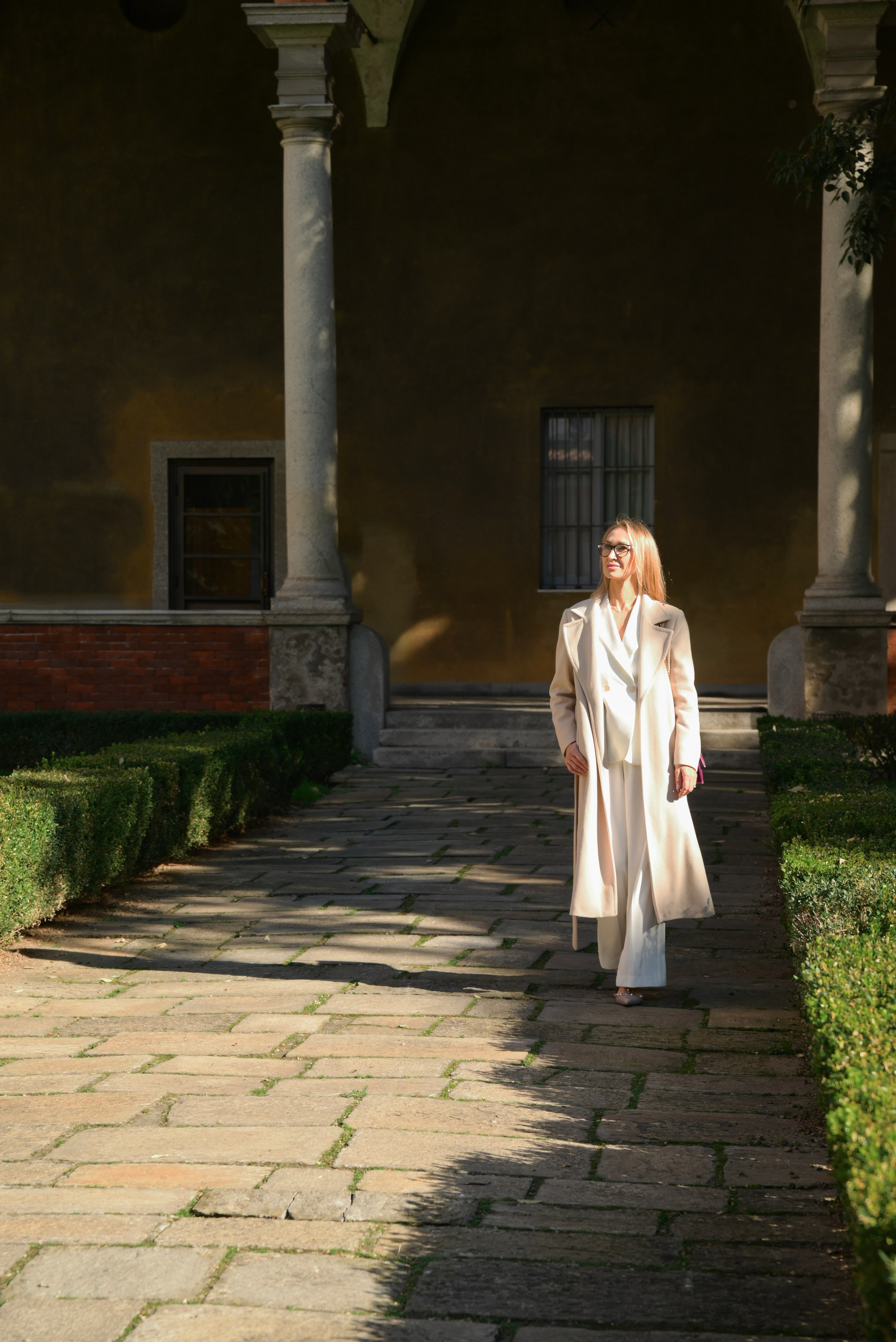 POLINA RITRATTO BUSINESS PSICOLOGO SPECIALIZZATO IN RELAZIONI