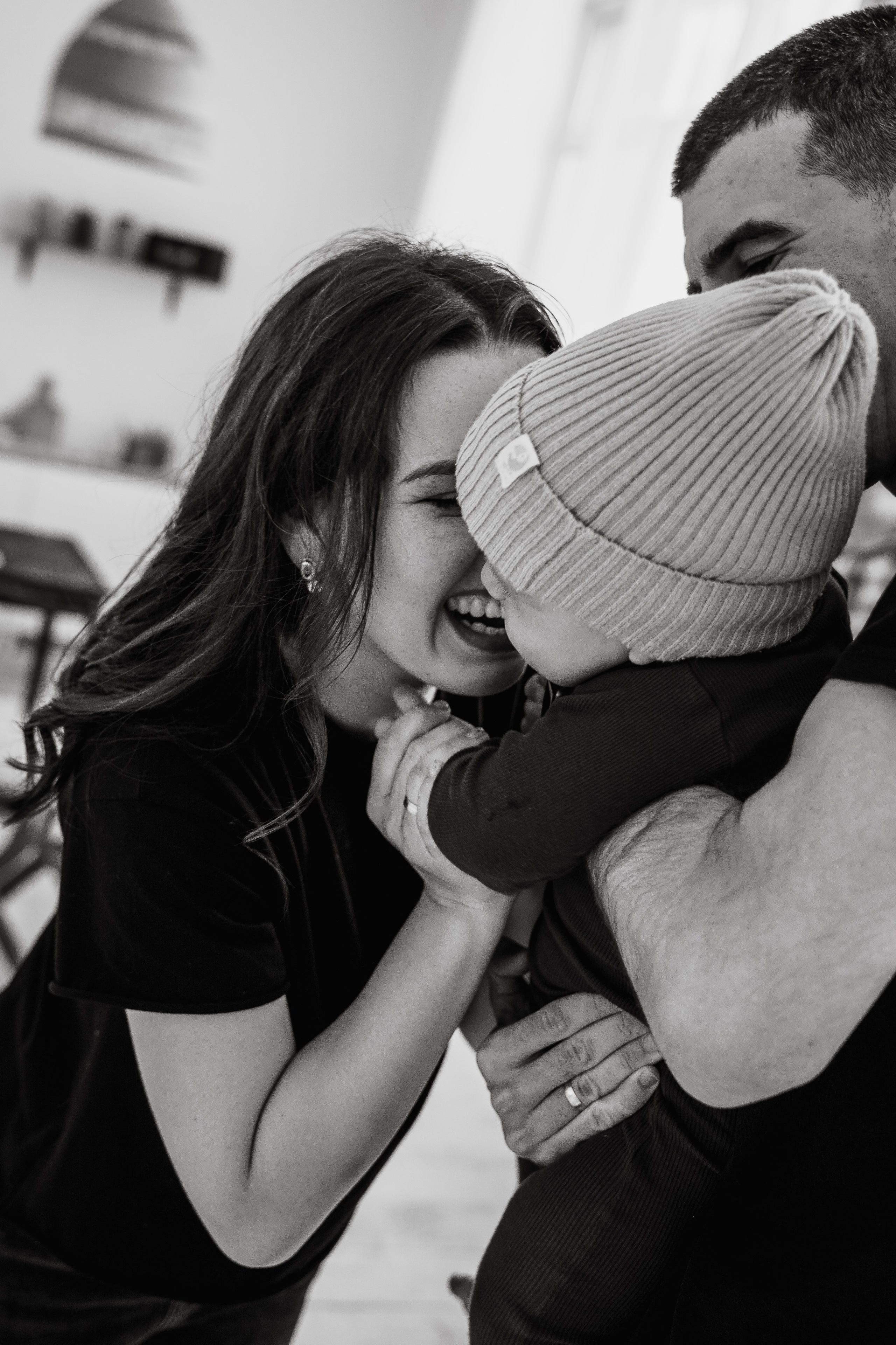 Cozy Family Photography at Home – Lifestyle & Love. Alisa Tant — Family and newborn photographer Bucks County, Montgomery county, Philadelphia, NJ