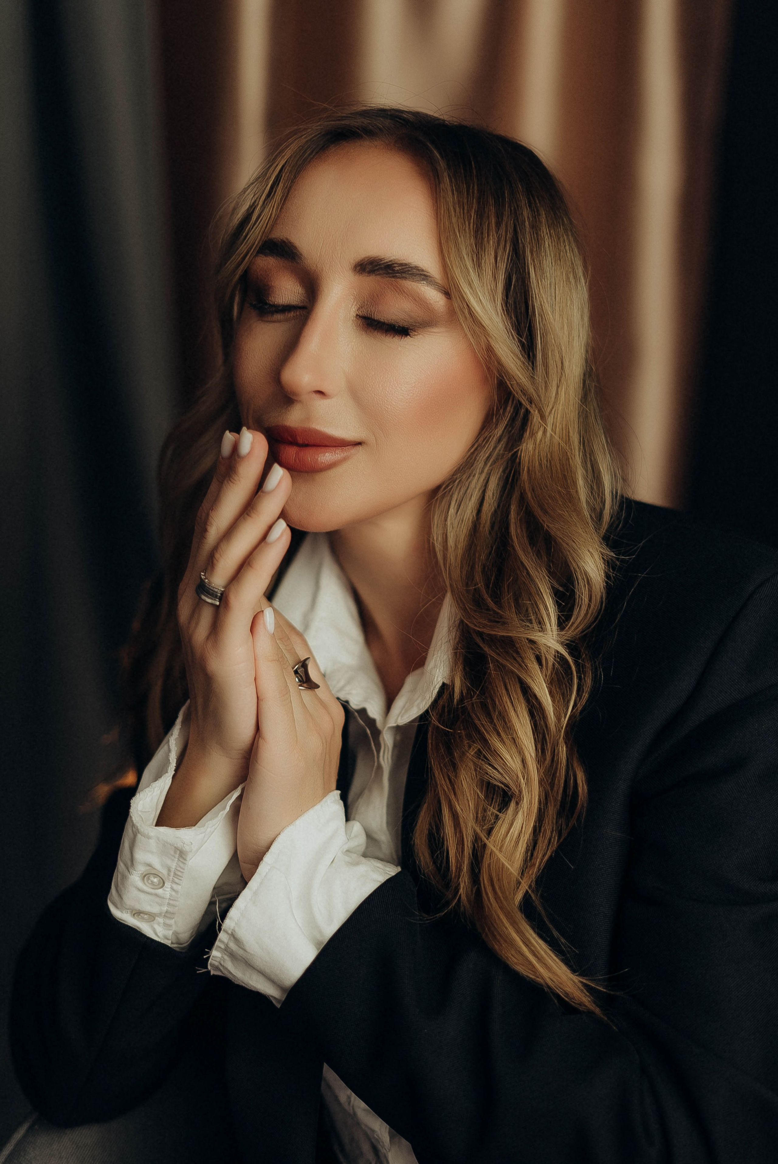 Portrait photo shoot / Портретная фотосессия в студии. Портретный и семейный фотограф в Лимассоле Кипр Анна Руссу