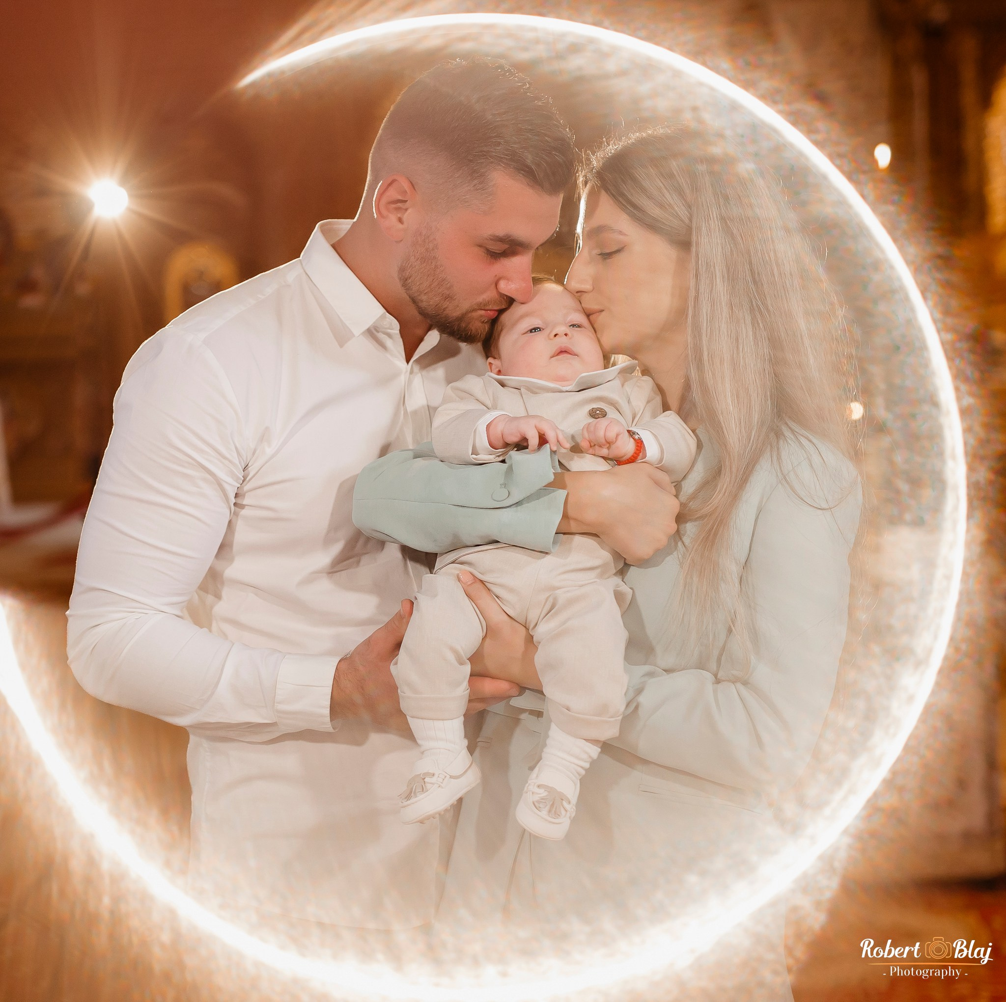 Aron. Robert Blaj - Fotograf Nuntă Iași