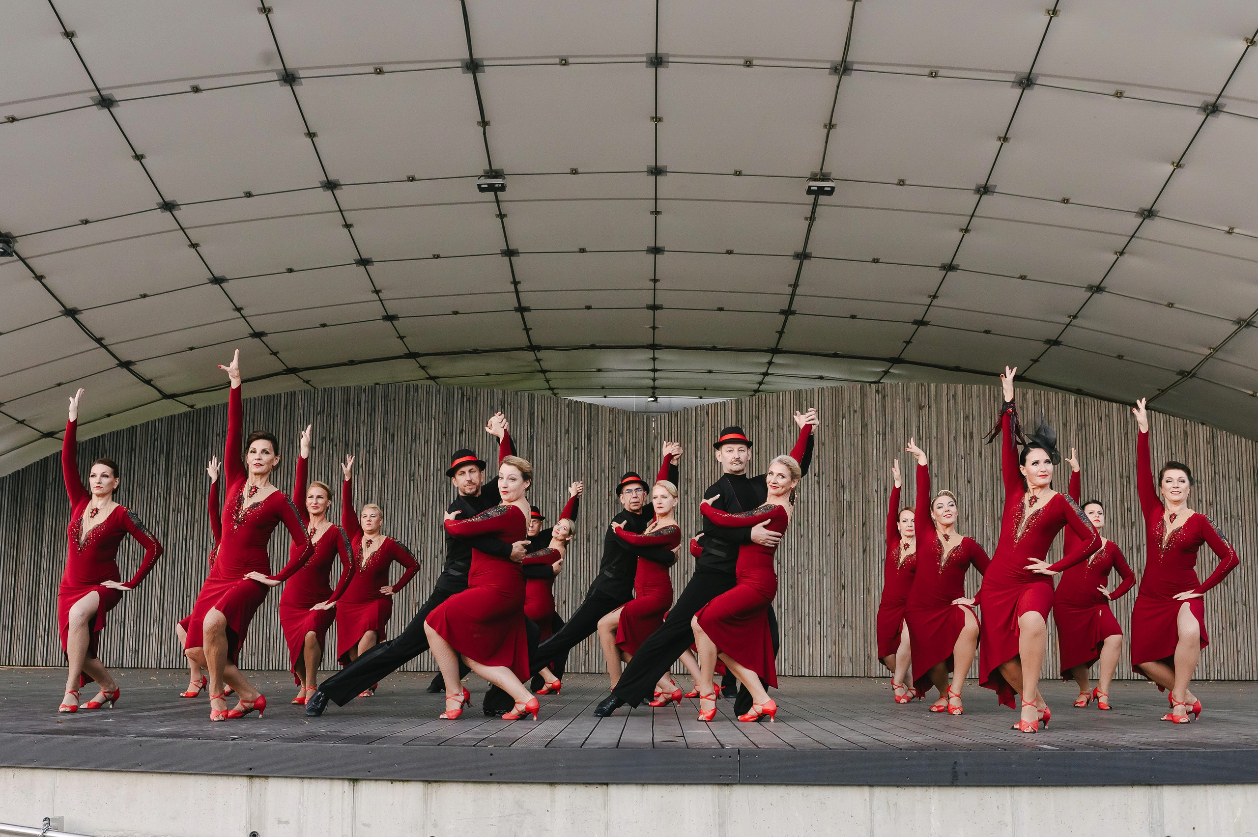 Vita dance kolektyvas. Rokas Baranauskas fotografija