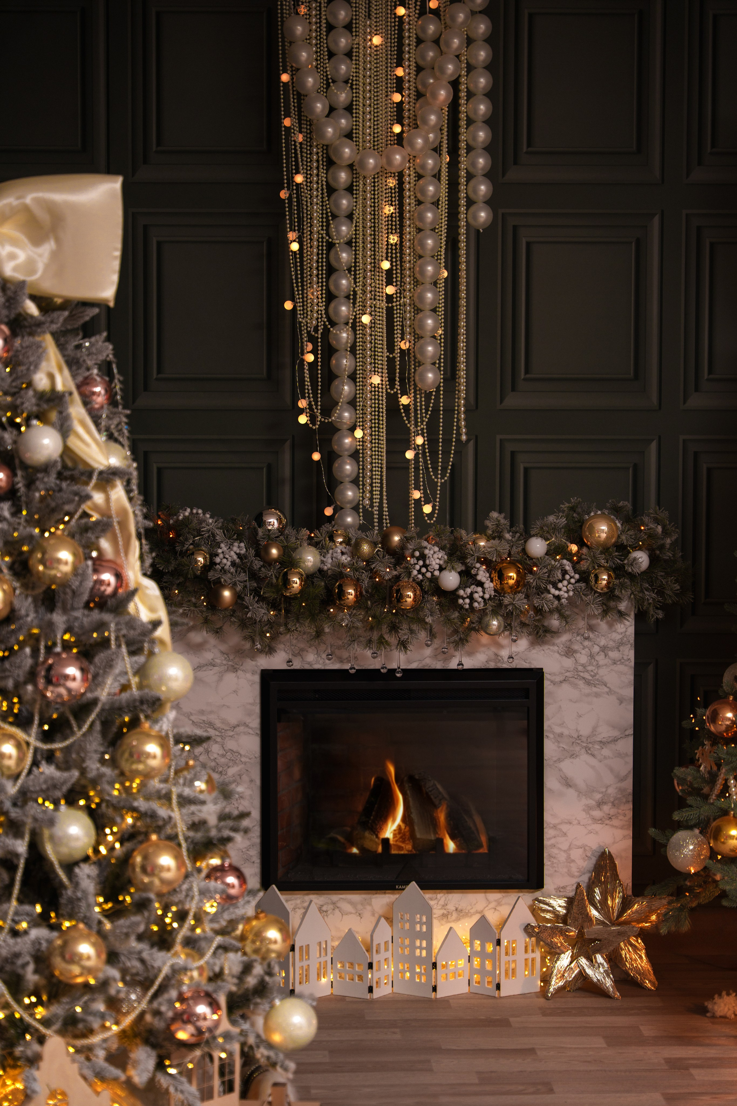 Weihnachtsfotoshootings. Anna, Fotografin aus Wien, Österreich. Ich fotografiere in folgenden Genres: Babybauch-, Familien-, Mode- und Weihnachtsfotografie