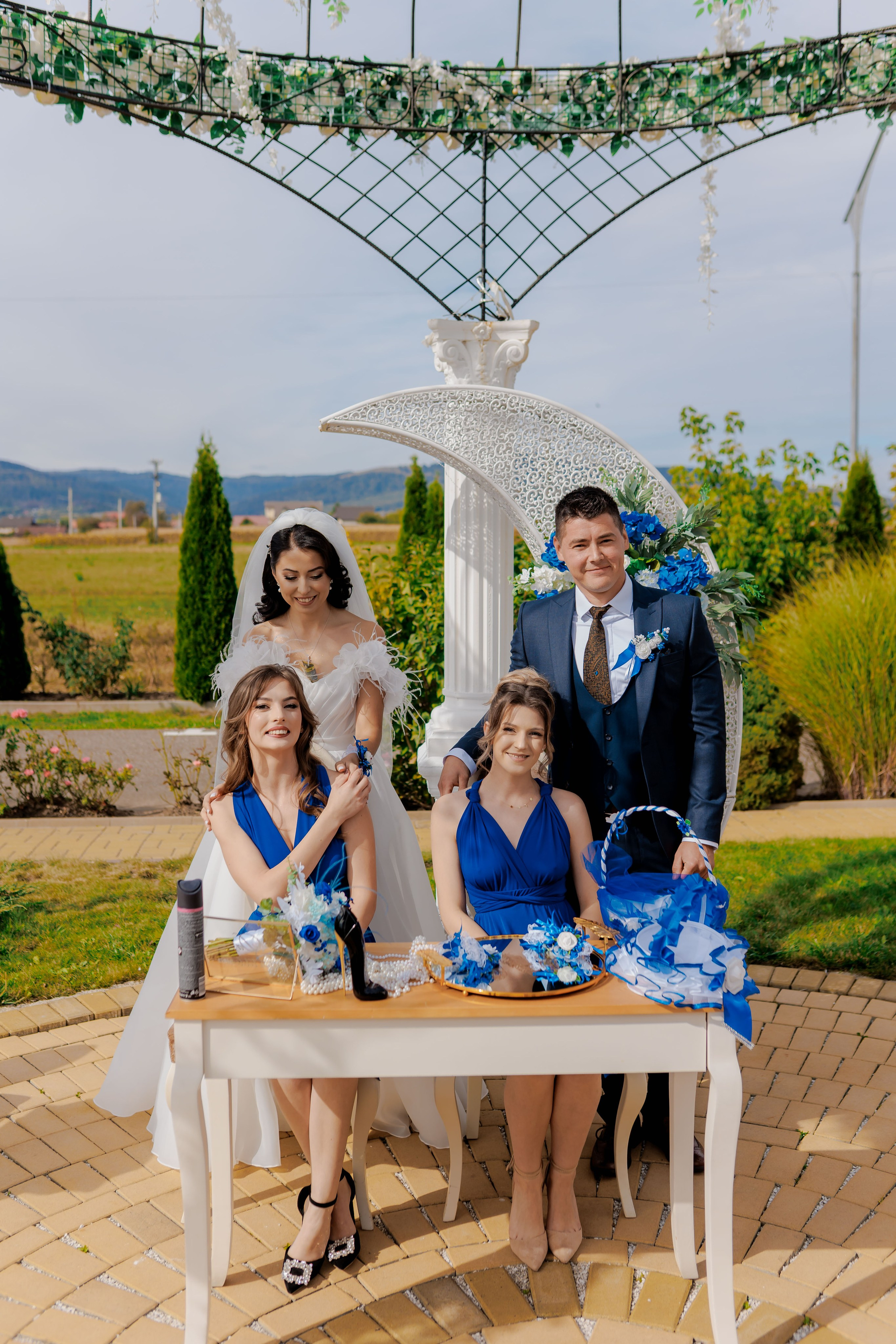 Loredana & Emilian – Ziua Nunții | Videografie - fotografie Botez Suceava, Iași, Botoșani. Servicii foto-video profesionale, pentru momente de neuitat