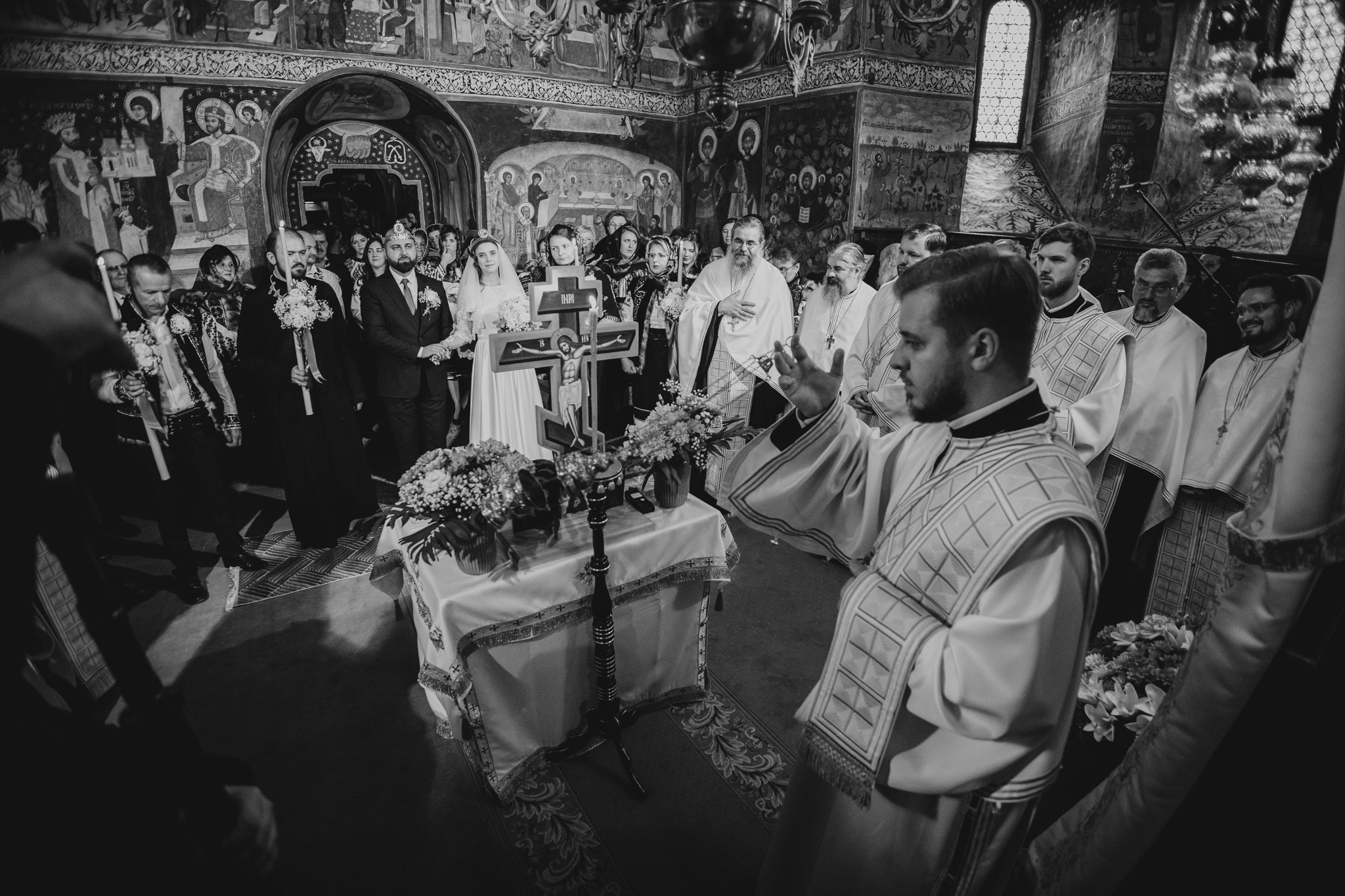 Nunta de Poveste la Sucevița: Cristi și Andreea. Servicii foto-video profesionale, pentru momente de neuitat