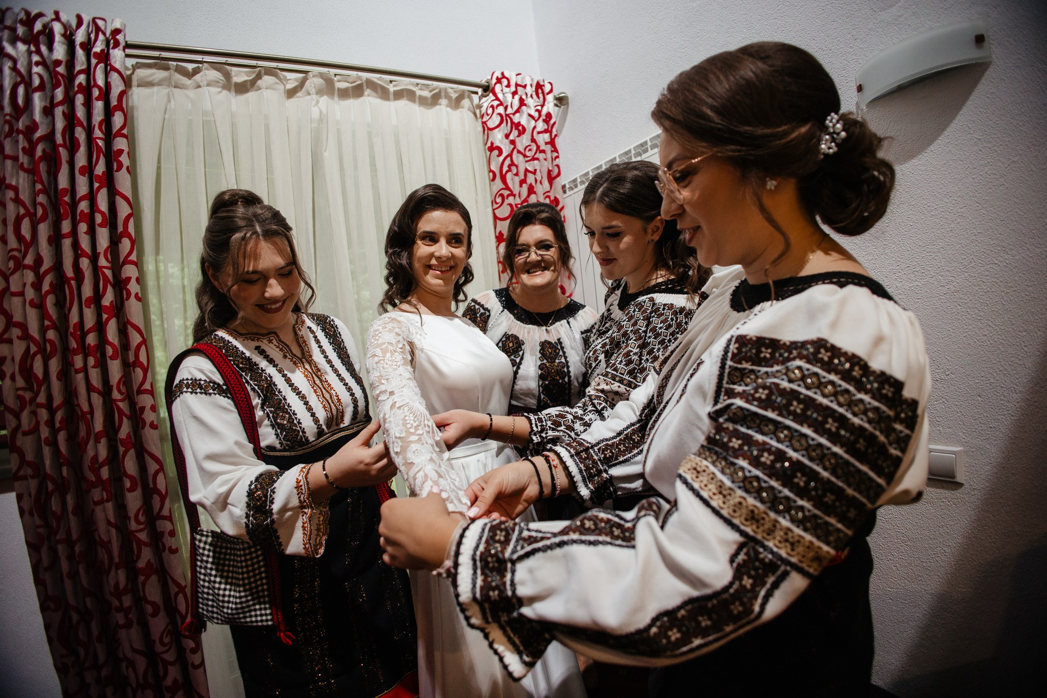 Nunta de Poveste la Sucevița: Cristi și Andreea. Servicii foto-video profesionale, pentru momente de neuitat