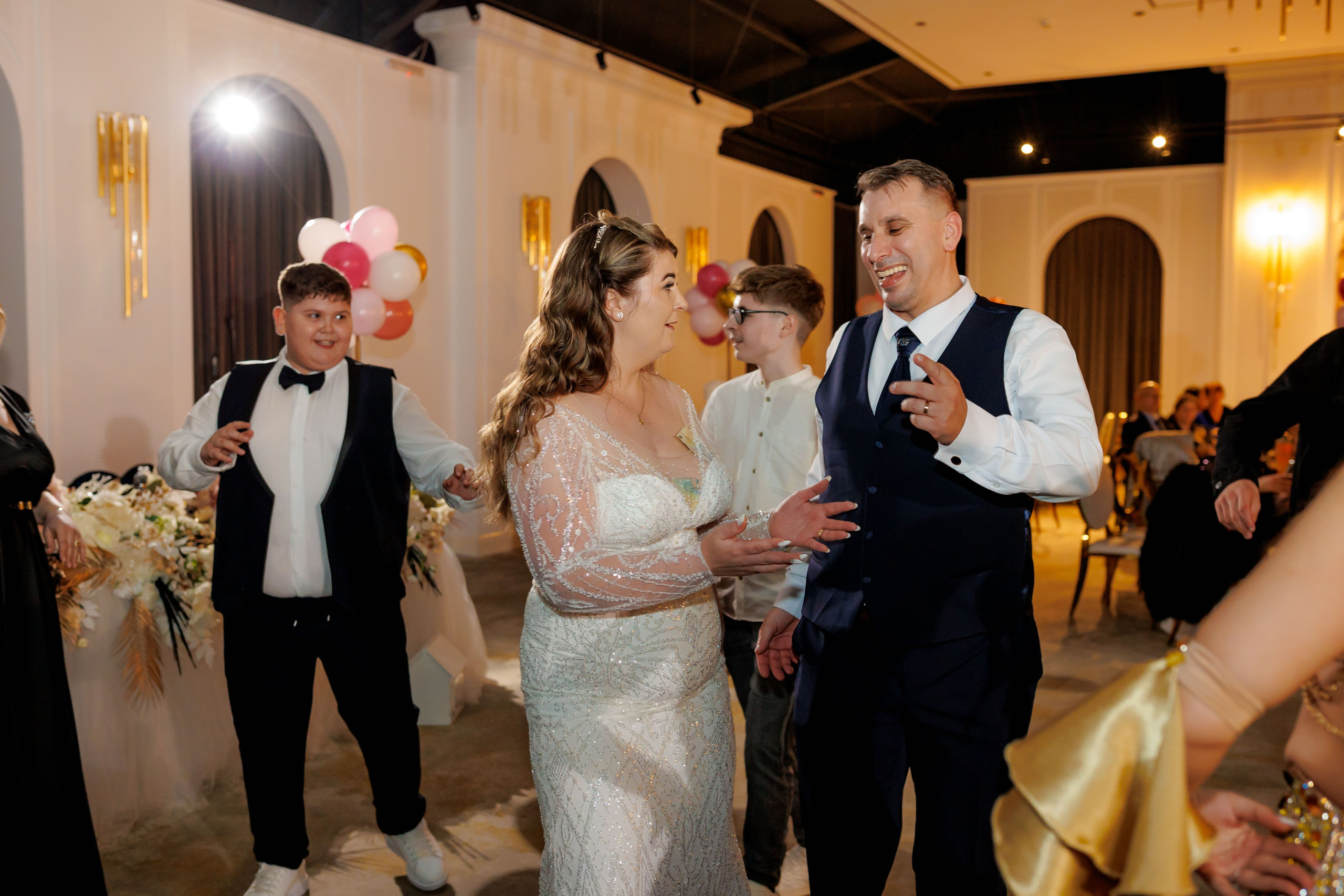 Povestea voastră, regizată de noi |Cristi Turculet Videograf Nuntă Suceava | wedding highlight. Servicii foto-video profesionale, pentru momente de neuitat