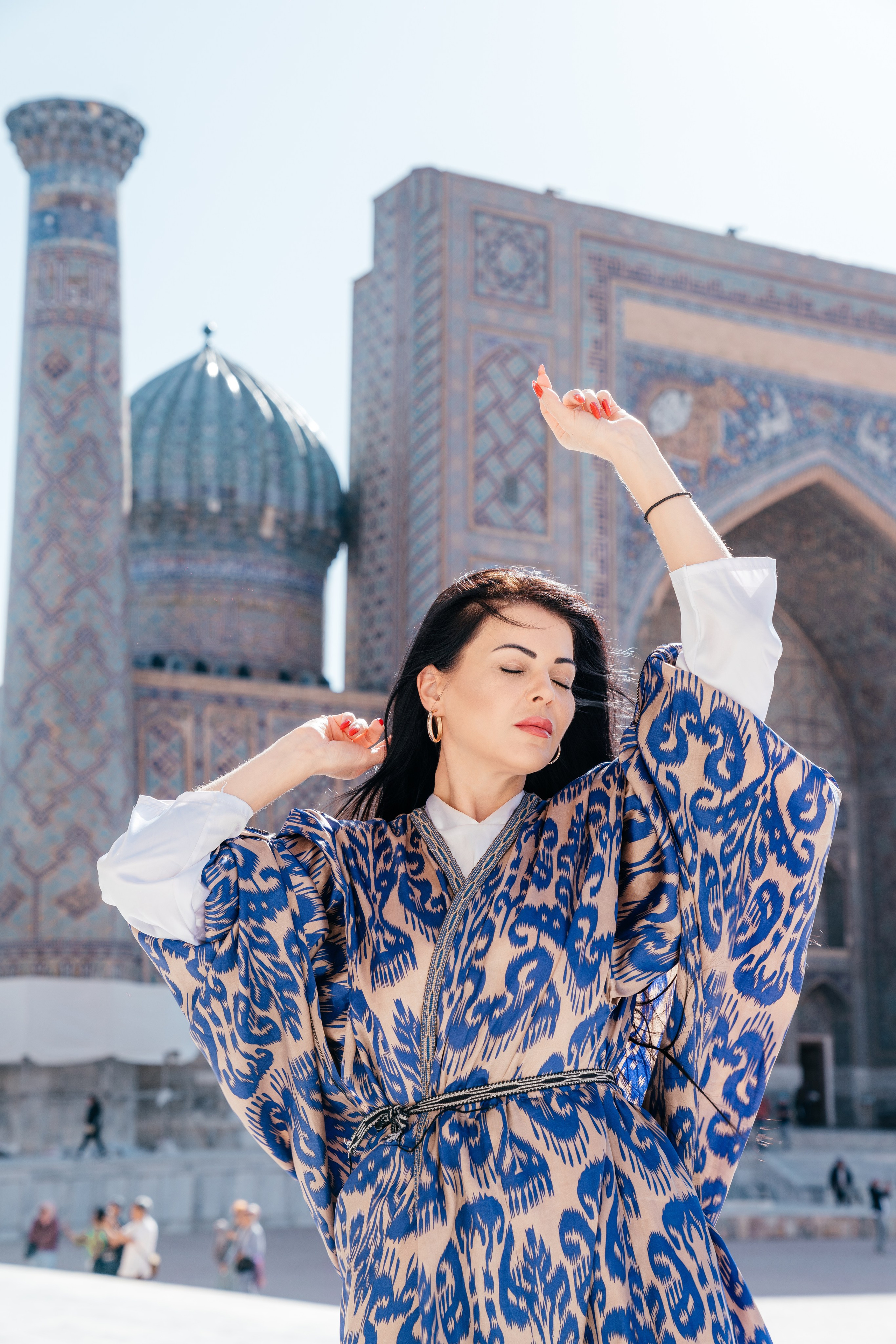 Национальные платья для фотосессий в Ташкенте. Фотограф в Узбекистане и Самарканде Джасур Марупов