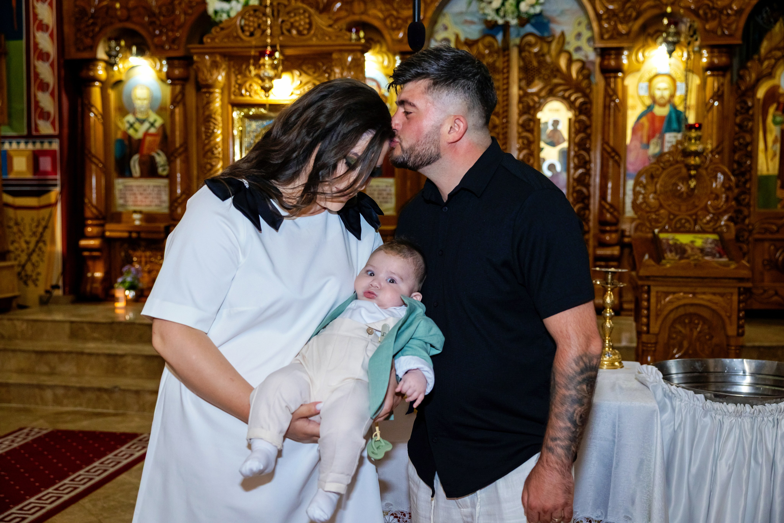 Andrei Damian. Moments By Gub