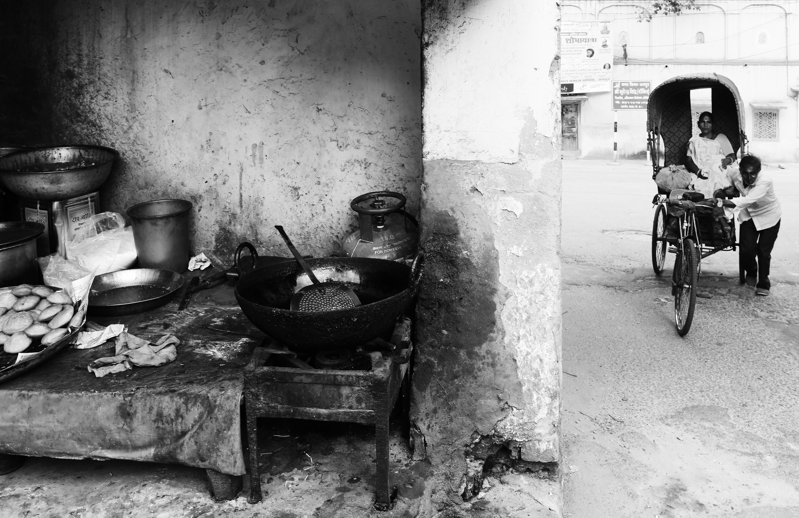 Black and White. Helen McLain Photography