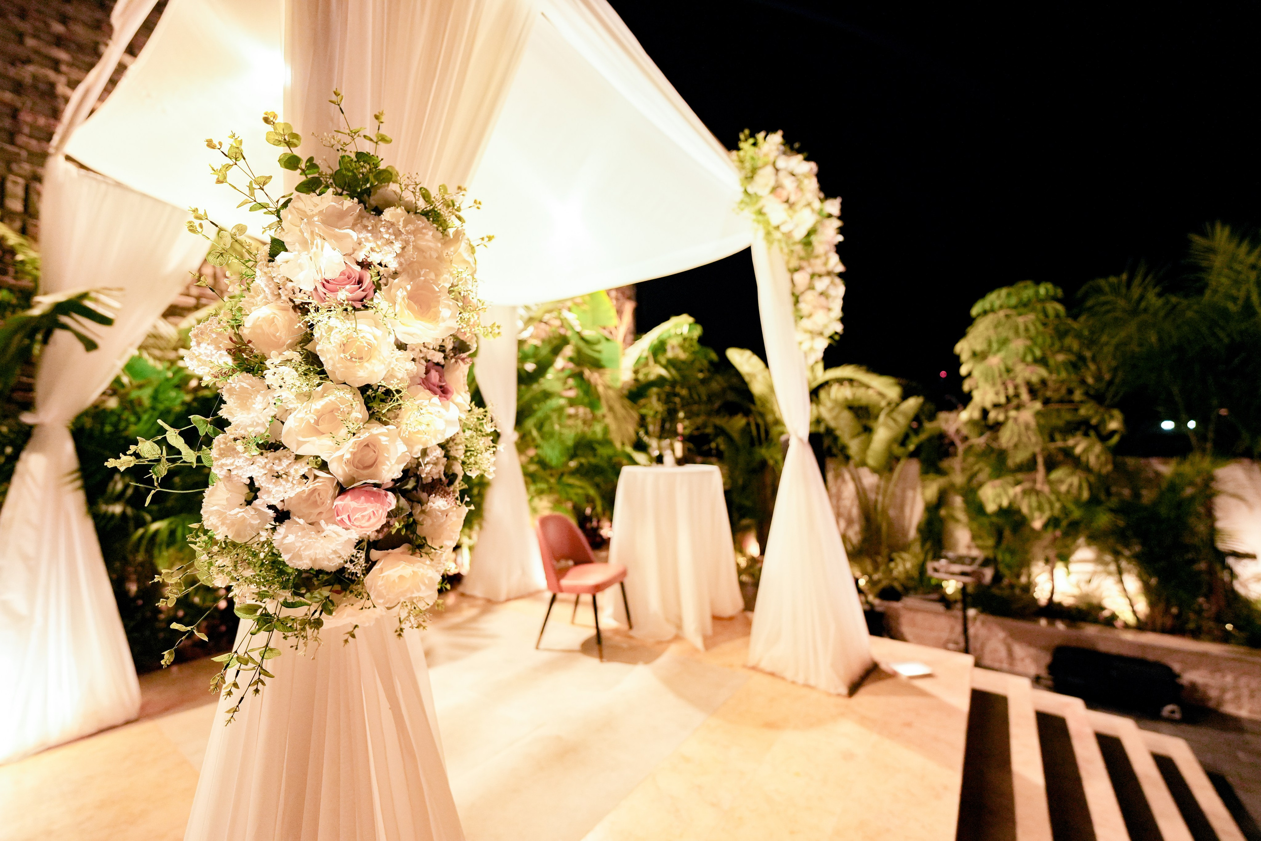 לופו צלמים — צילום חתונות ואירועים