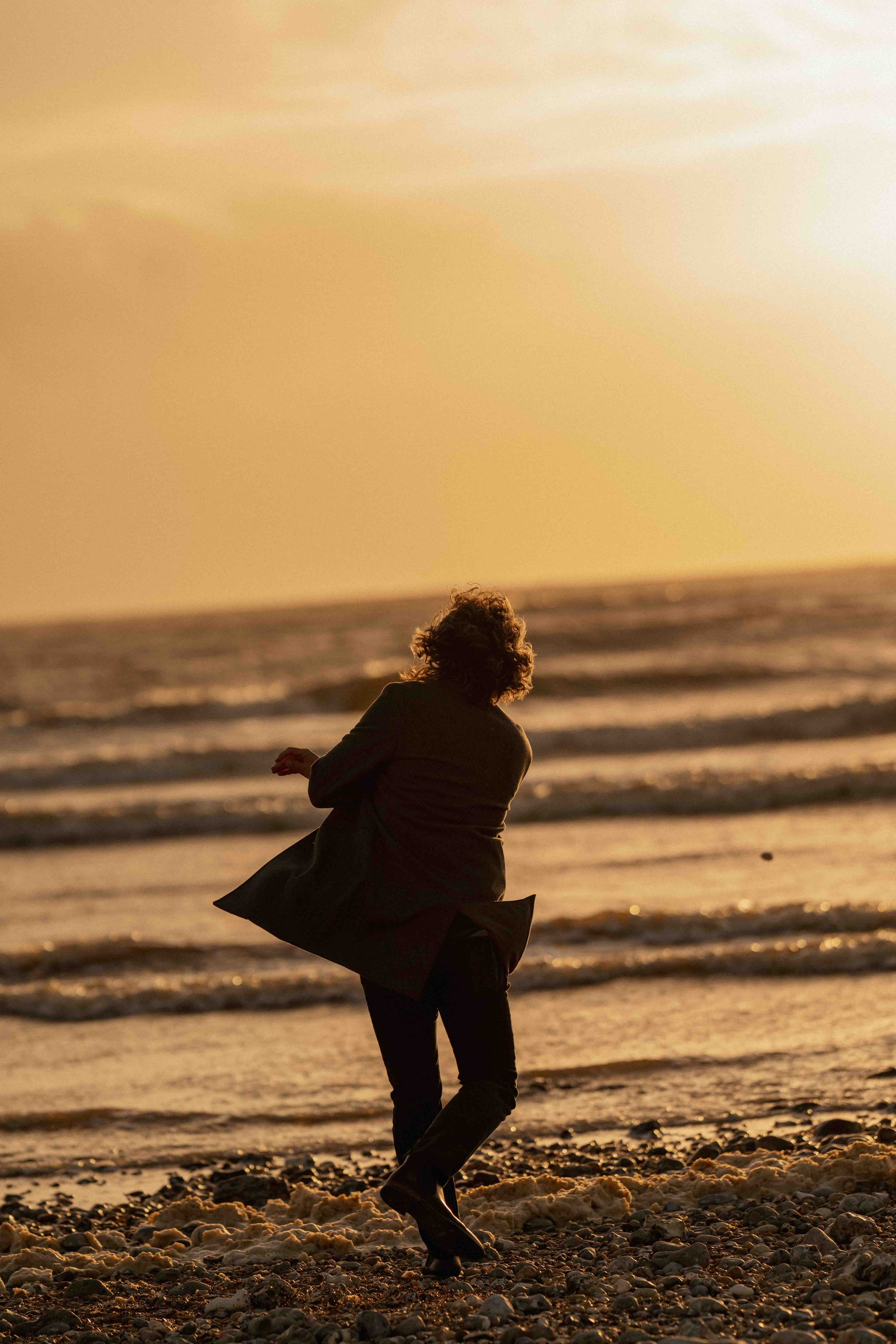 Seven Sisters Engagement Photos | London Photographer | UK Coastal Couple Shoot. London Wedding Photographer | Engagement & Proposal Photography by Natasha Ferreira