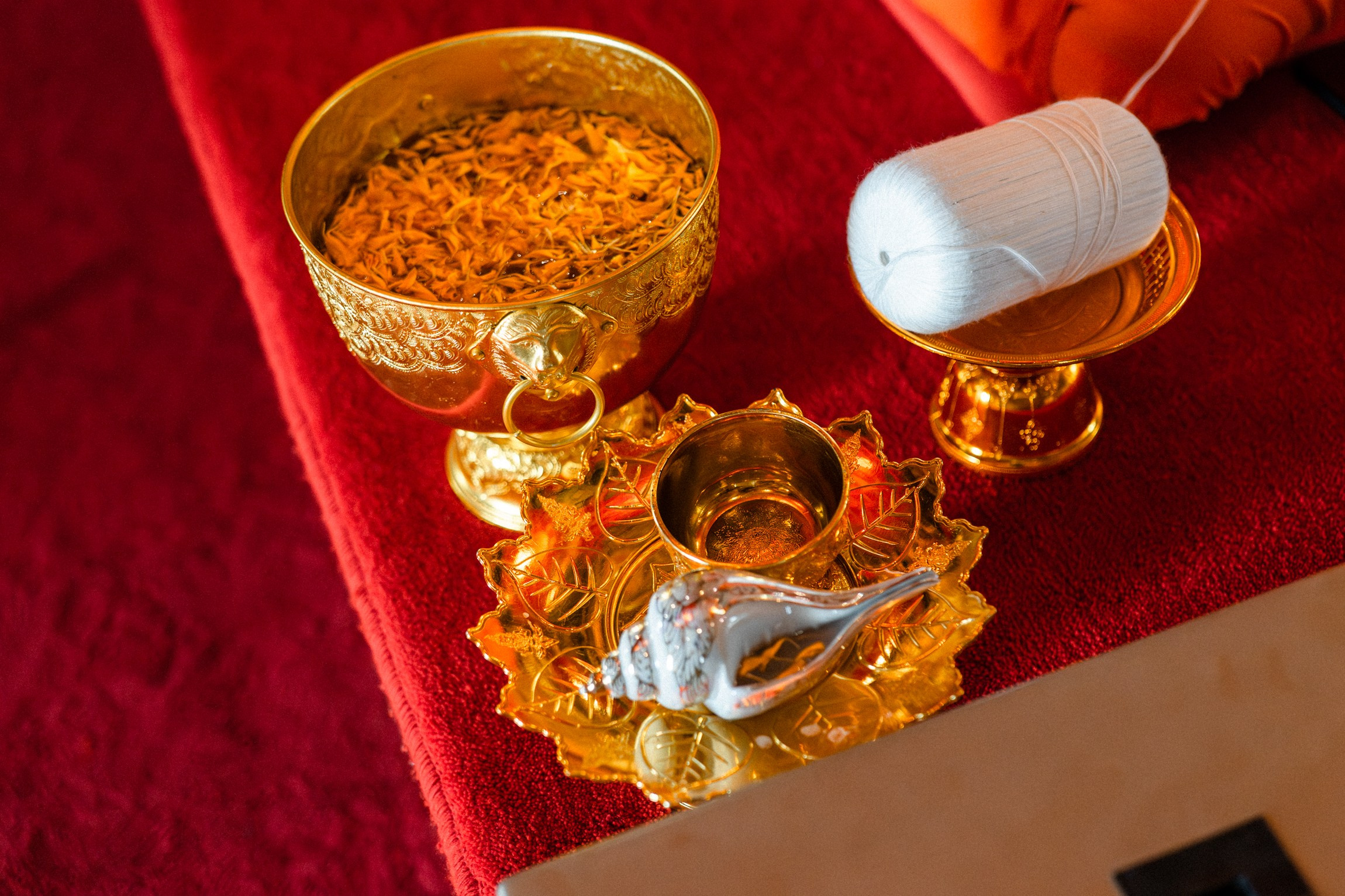 Traditional Buddhist Wedding Ceremony in Temple on Koh Samui | Wedding Planner