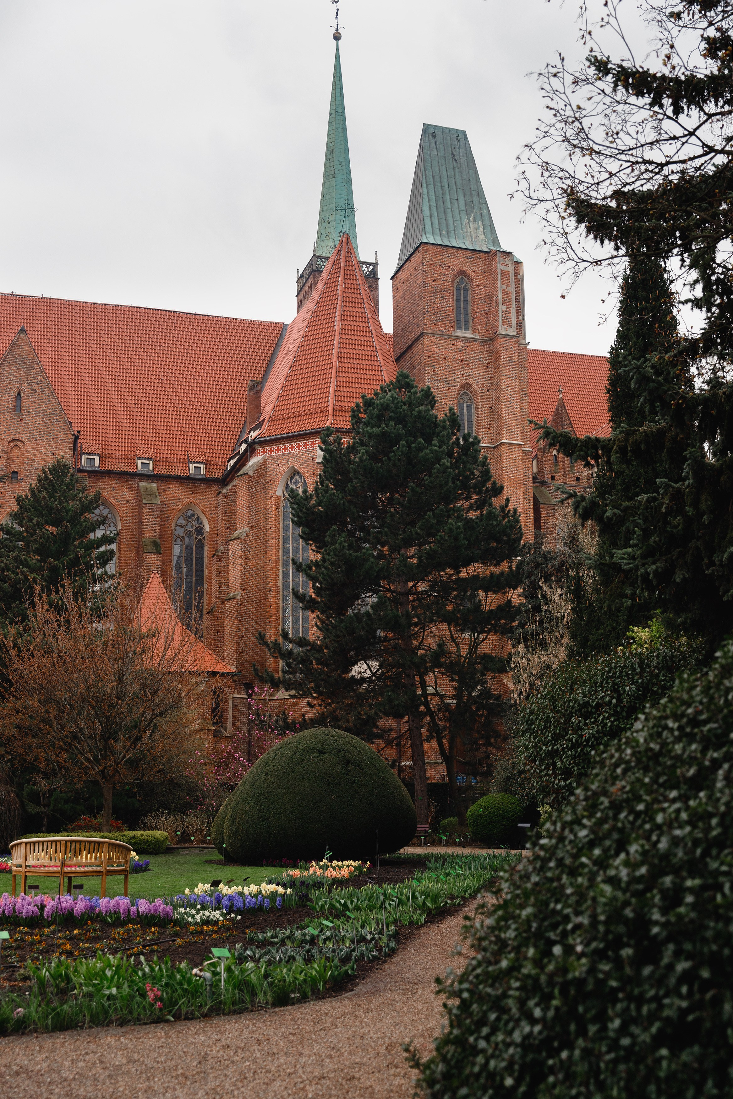 Botanical garden in Wroclaw. Kaja | fotograf we Wrocławiu | ludzie i psy