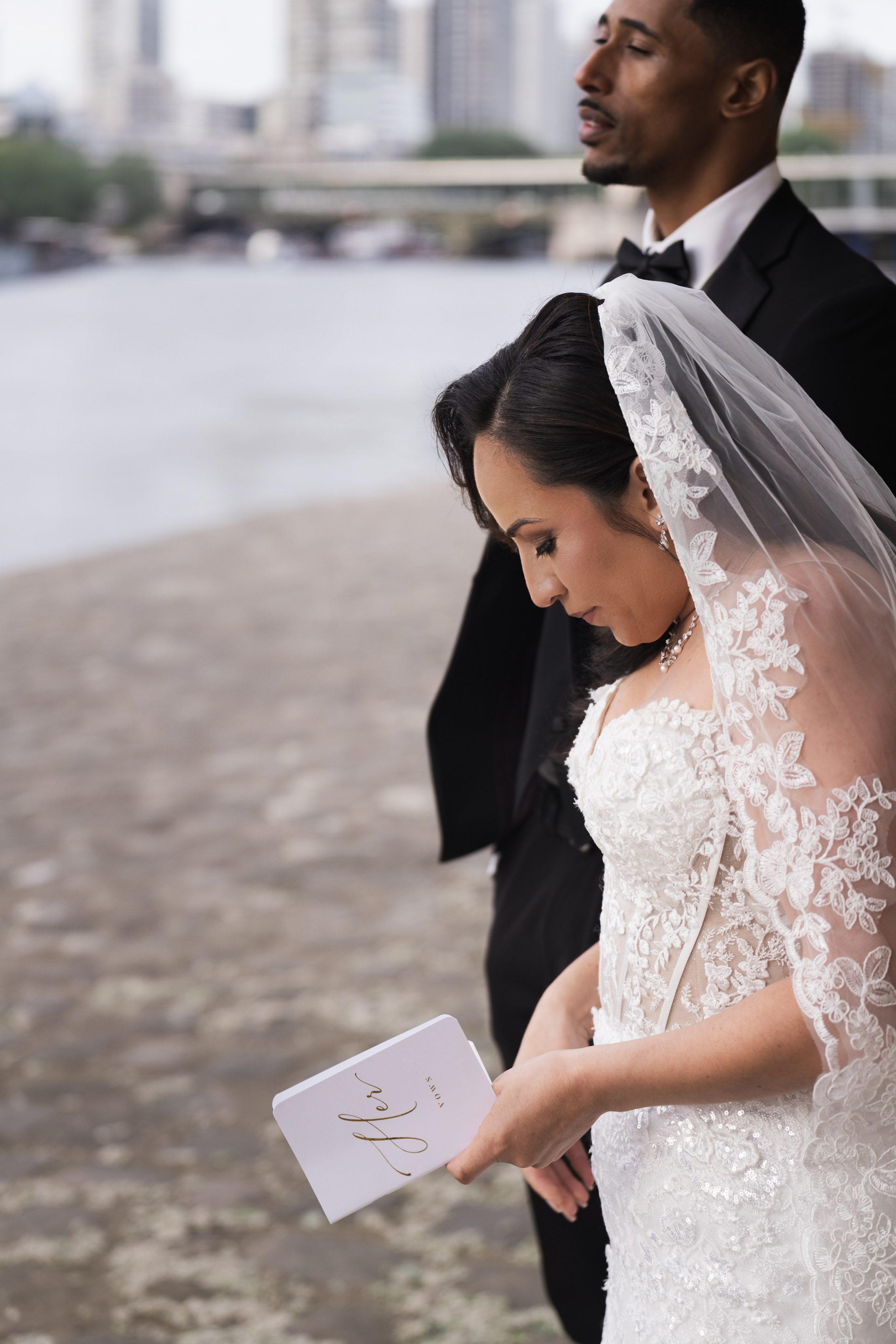 Séance Photo de Mariage à Paris - Photographie de Mariage | Eugenia Andres. Photographe à Genève - Eugenia Andres