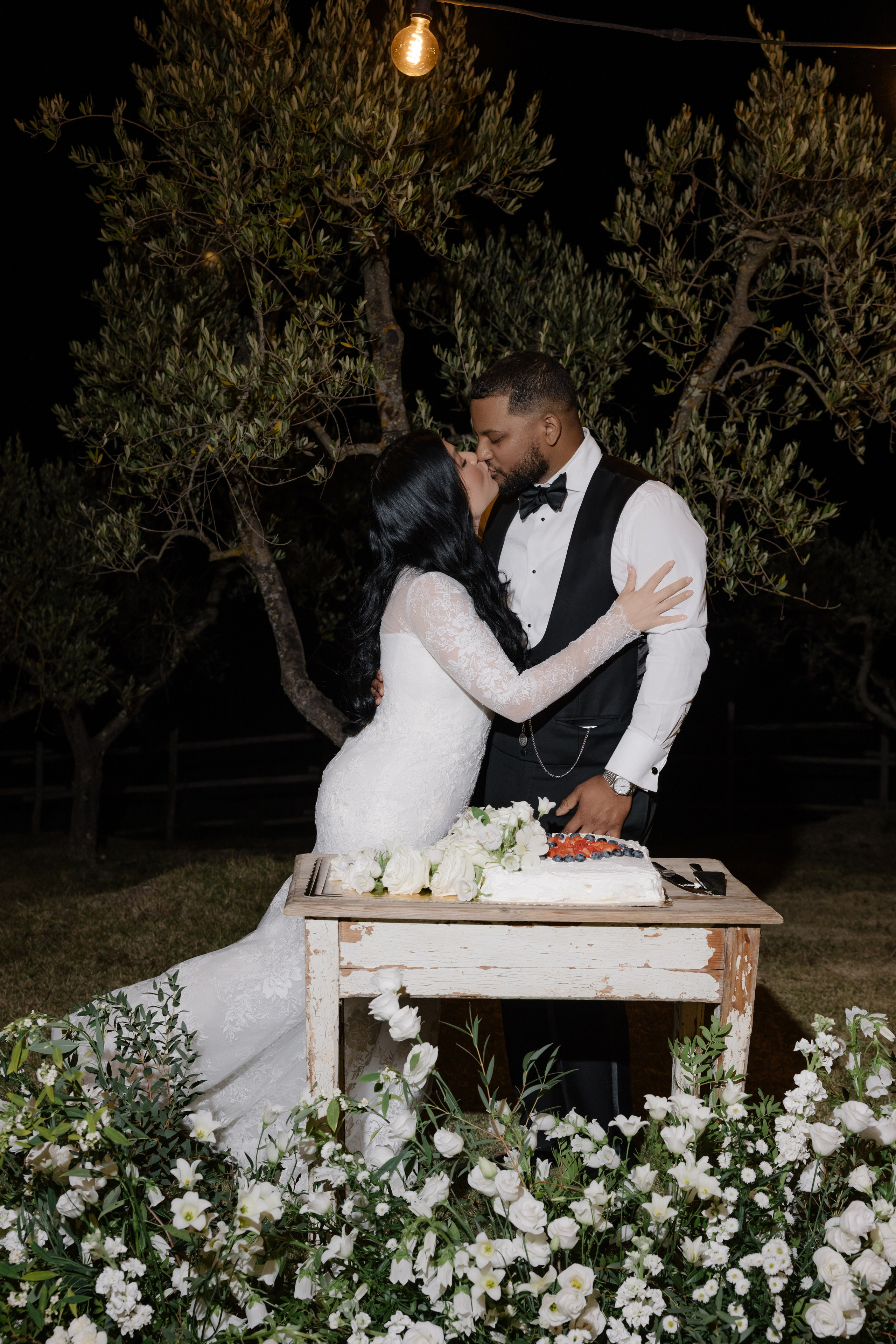 Mitcell&Melanie digital. Wedding photographer Italy